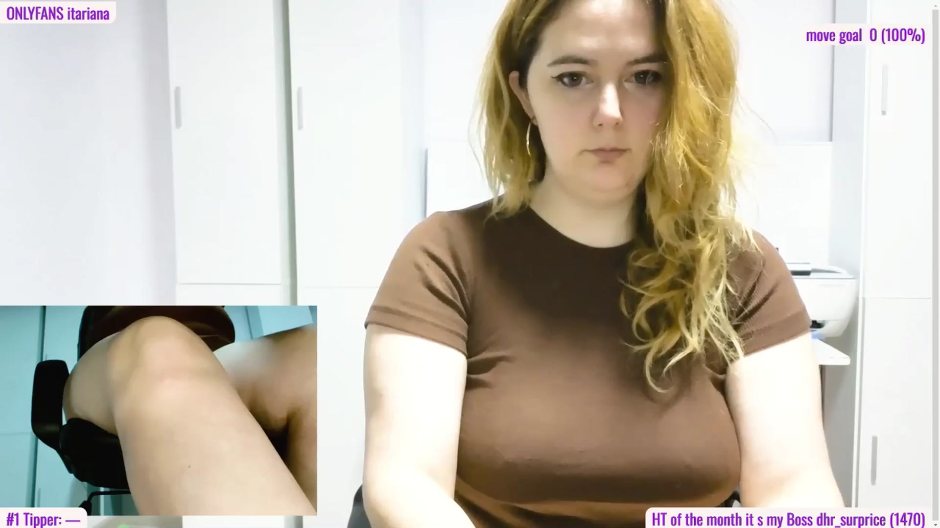 Gallery image thumbnail from Ary_Rock's myfreecams stream on, 04/16/2026, 17:21 image 2 of 20