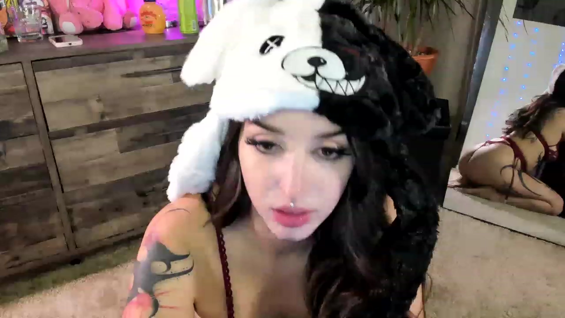 Gallery image thumbnail from AryaBella's myfreecams stream on, 11/19/2022, 08:41 image 2 of 20