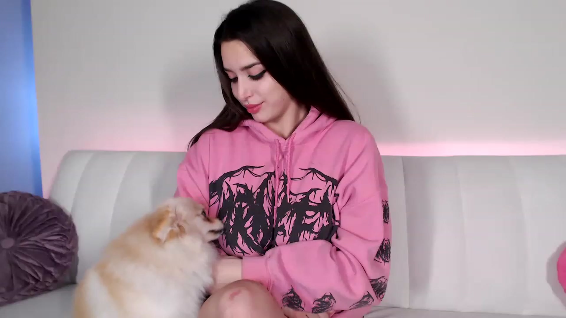 Gallery image thumbnail from AryaBella's myfreecams stream on, 12/08/2022, 07:21 image 17 of 20