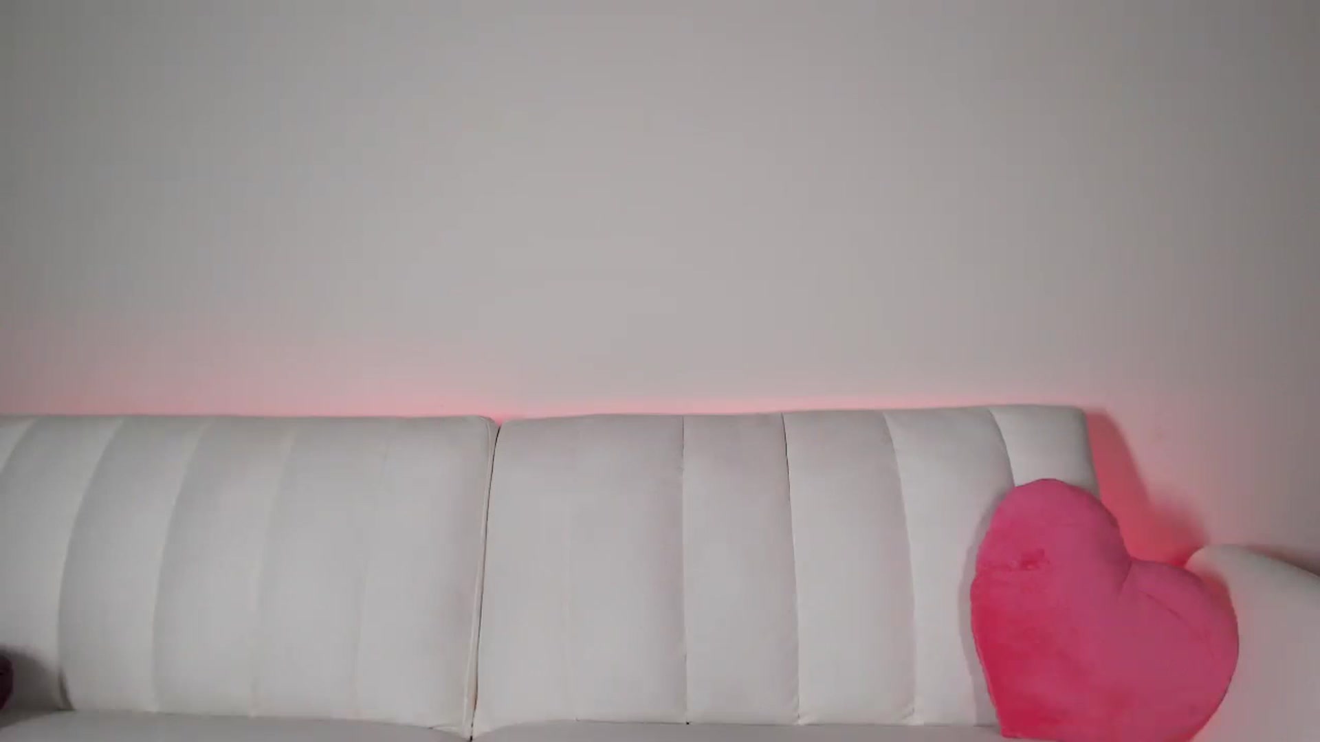 Gallery image thumbnail from AryaBella's myfreecams stream on, 12/12/2022, 05:05 image 16 of 20