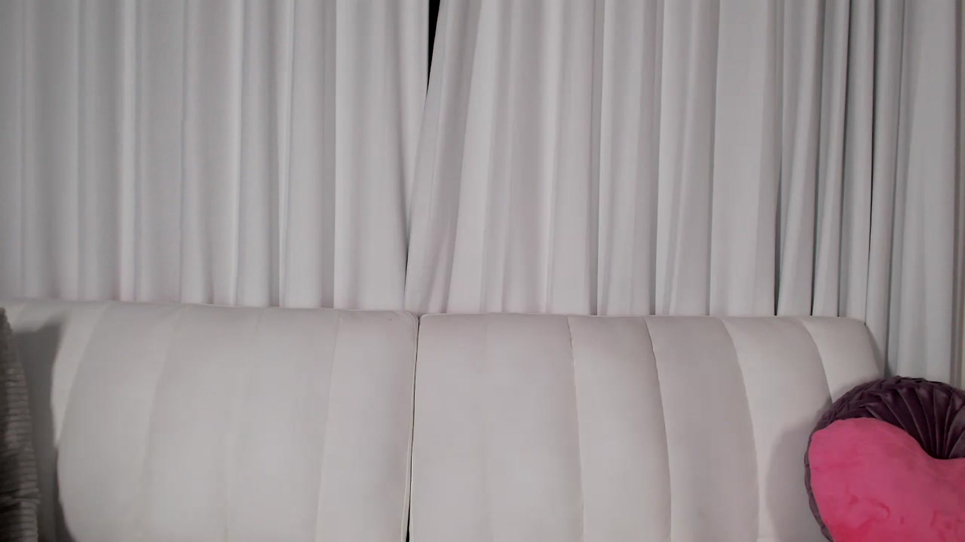 Gallery image thumbnail from AryaBella's myfreecams stream on, 12/21/2022, 06:11 image 4 of 20