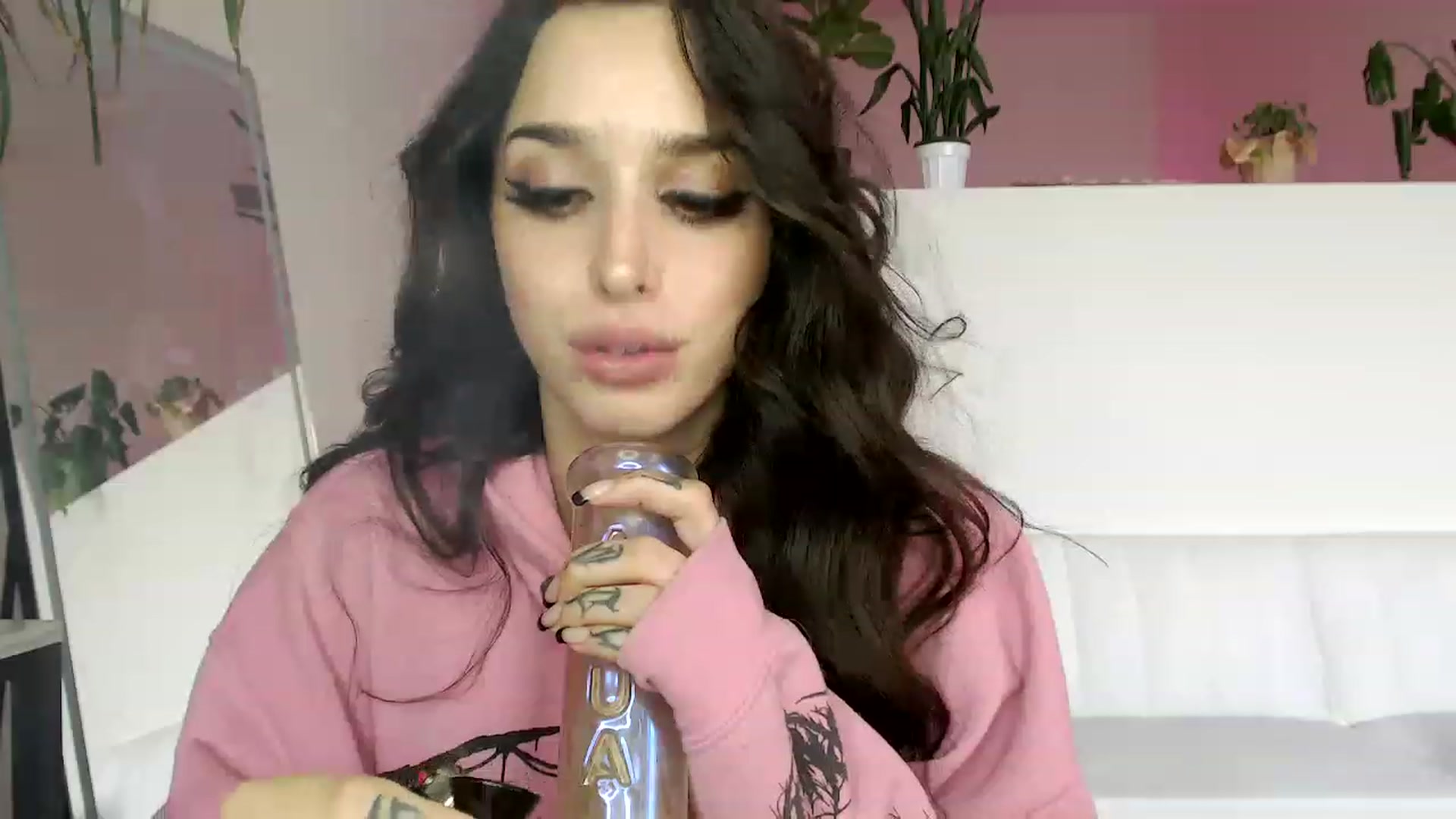 Gallery image thumbnail from AryaBella's myfreecams stream on, 03/18/2023, 02:18 image 4 of 20