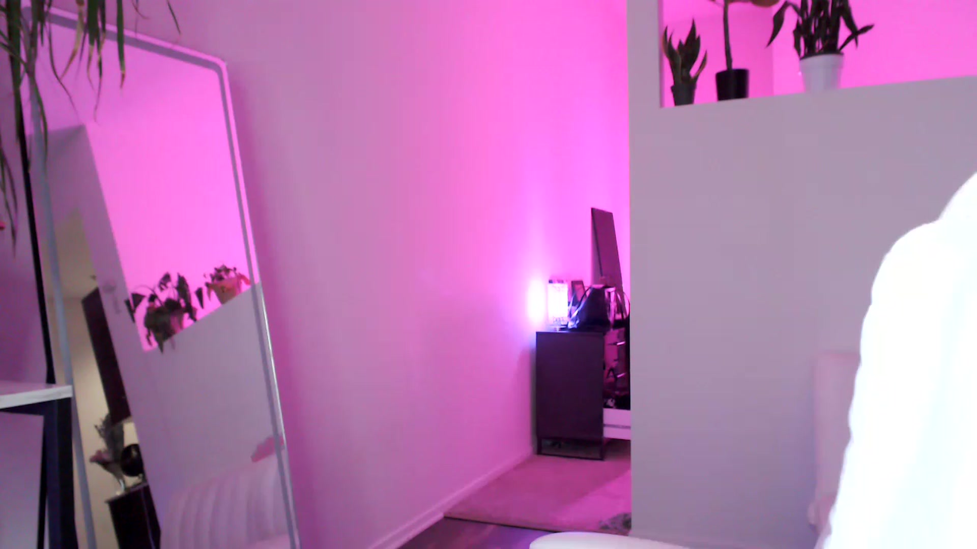 Gallery image thumbnail from AryaBella's myfreecams stream on, 03/28/2023, 06:29 image 6 of 20