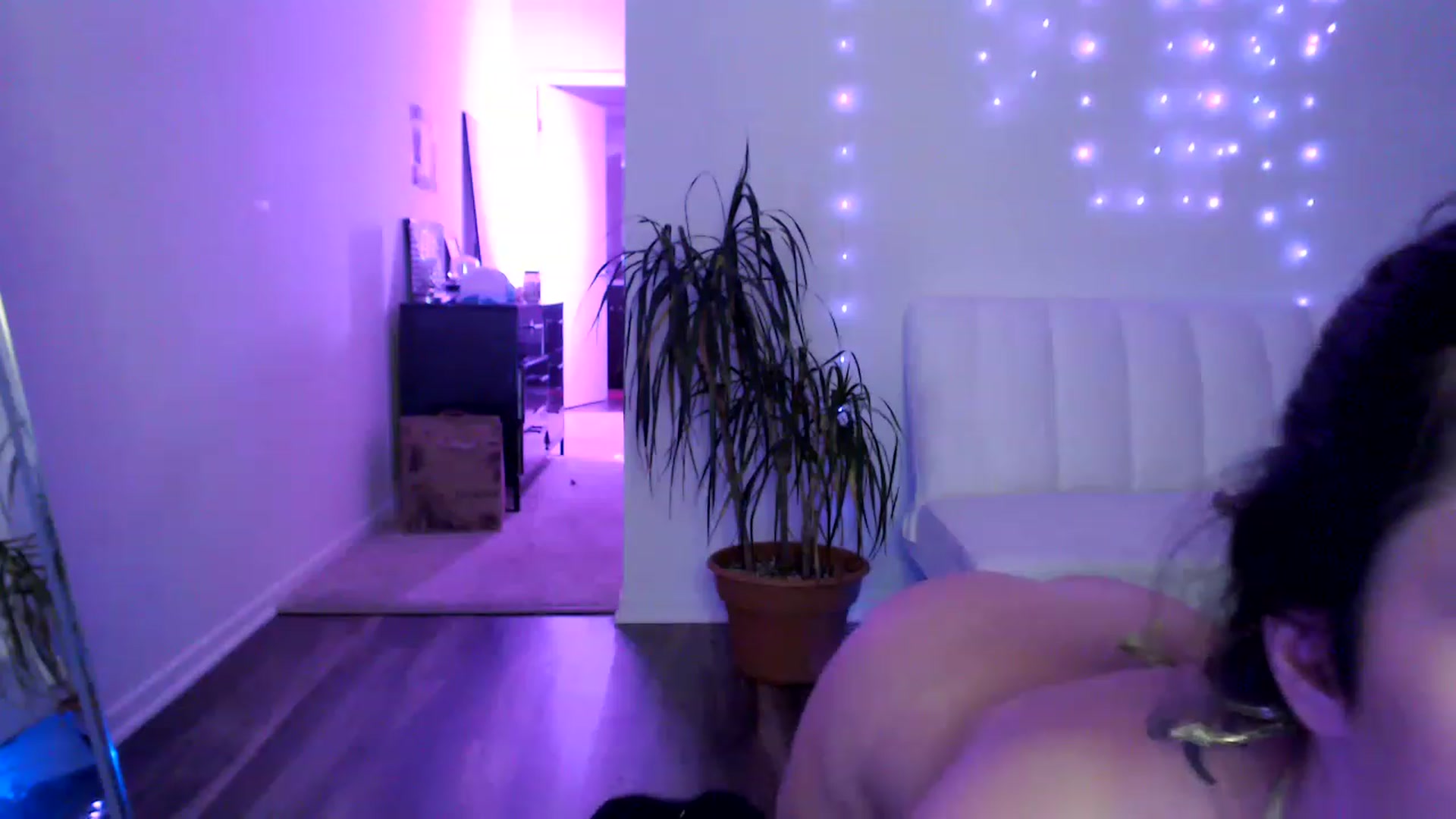 Gallery image thumbnail from AryaBella's myfreecams stream on, 05/10/2023, 07:19 image 3 of 20