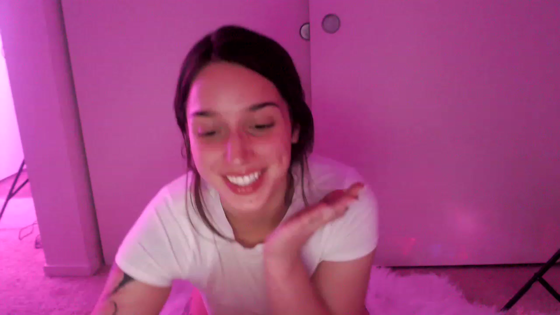 Gallery image thumbnail from AryaBella's myfreecams stream on, 05/15/2023, 05:17 image 10 of 20