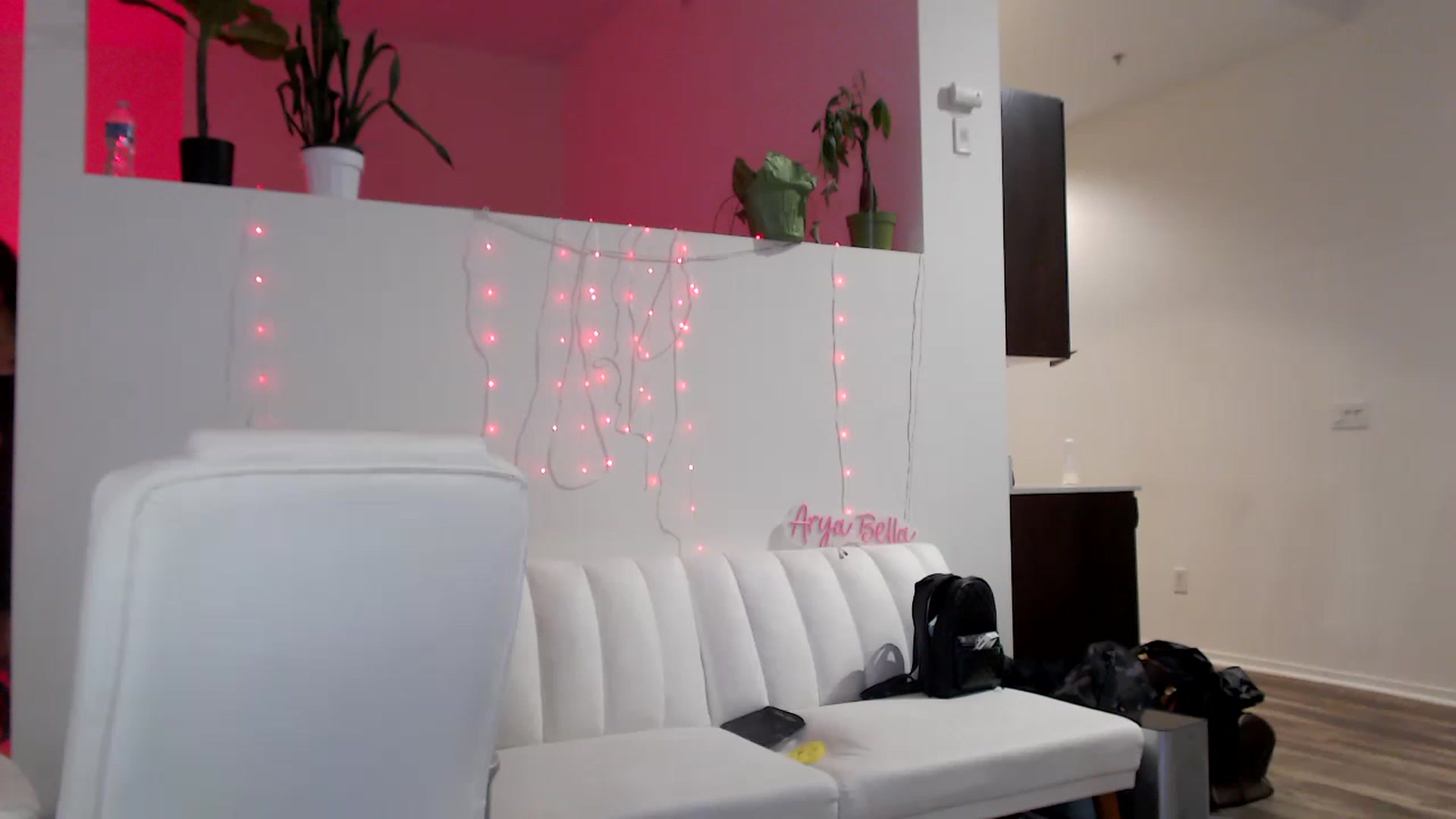 Gallery image thumbnail from AryaBella's myfreecams stream on, 06/09/2023, 04:20 image 17 of 20