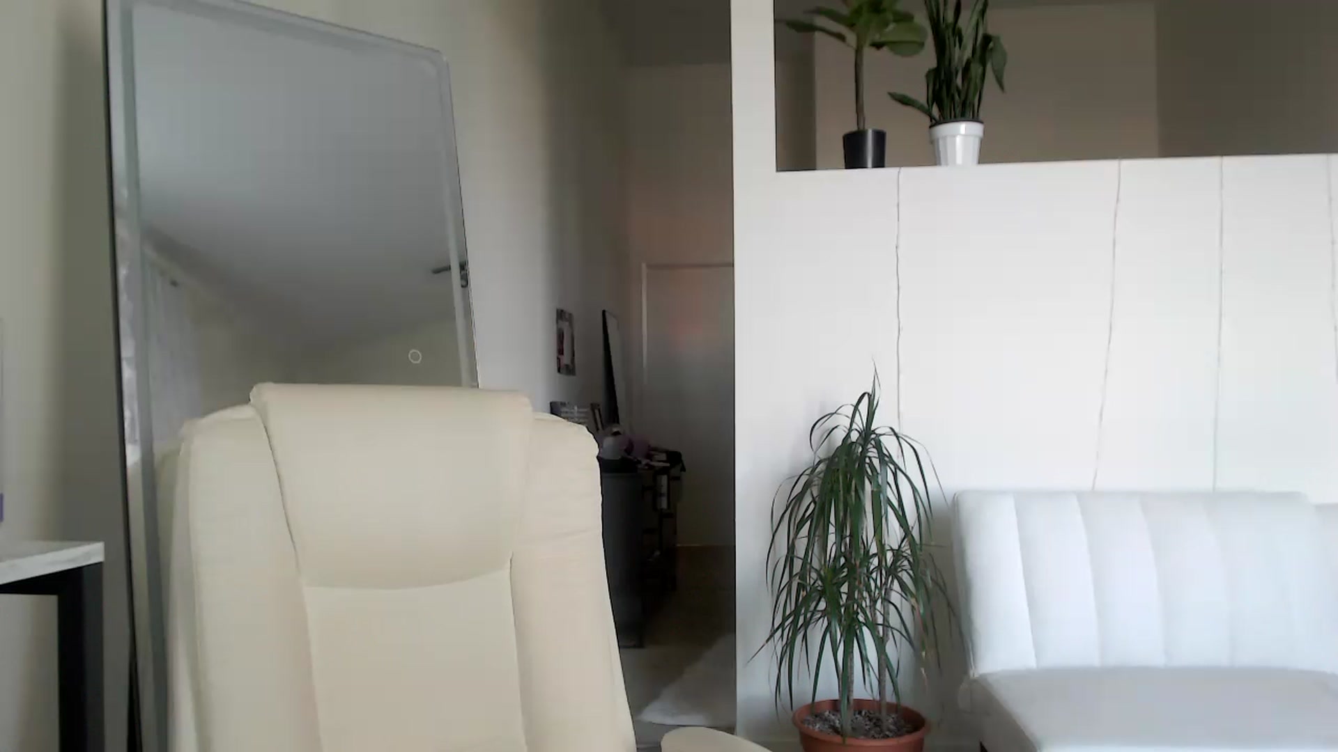 Gallery image thumbnail from AryaBella's myfreecams stream on, 07/03/2023, 02:08 image 17 of 20