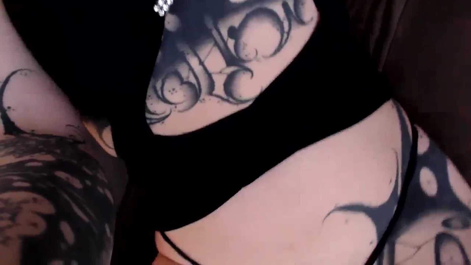 Gallery image thumbnail from AryaBella's myfreecams stream on, 02/01/2024, 07:58 image 12 of 20