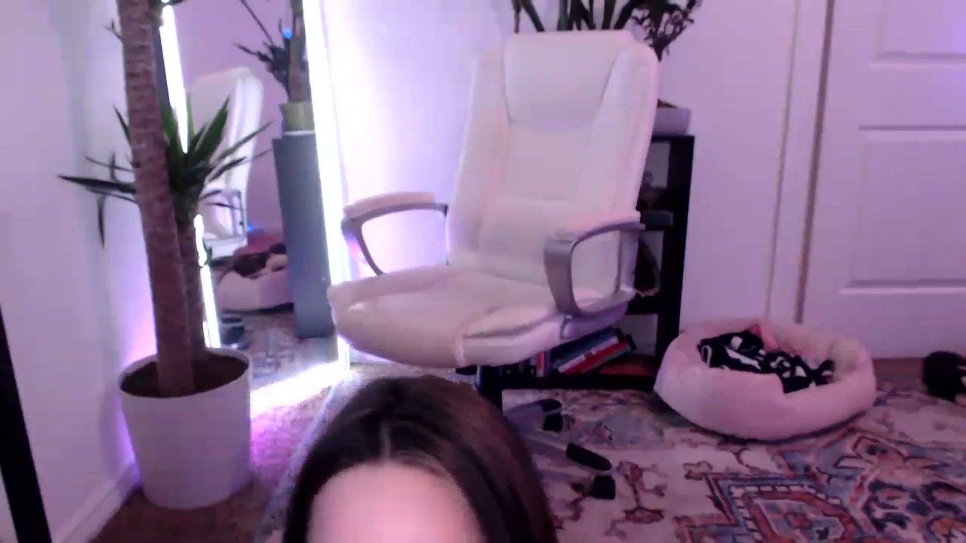 Gallery image thumbnail from AryaBella's myfreecams stream on, 03/30/2024, 02:35 image 9 of 20