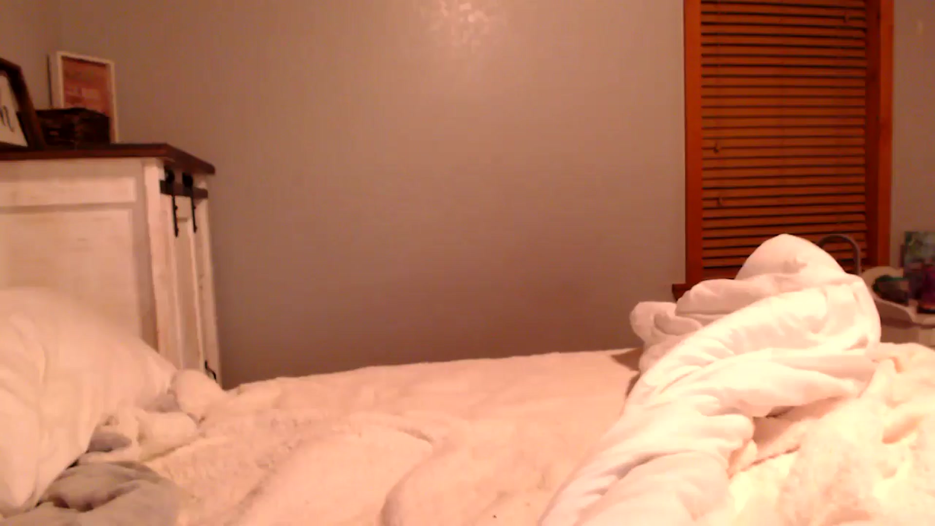 Gallery image thumbnail from AryaBella's myfreecams stream on, 04/16/2024, 07:36 image 13 of 20