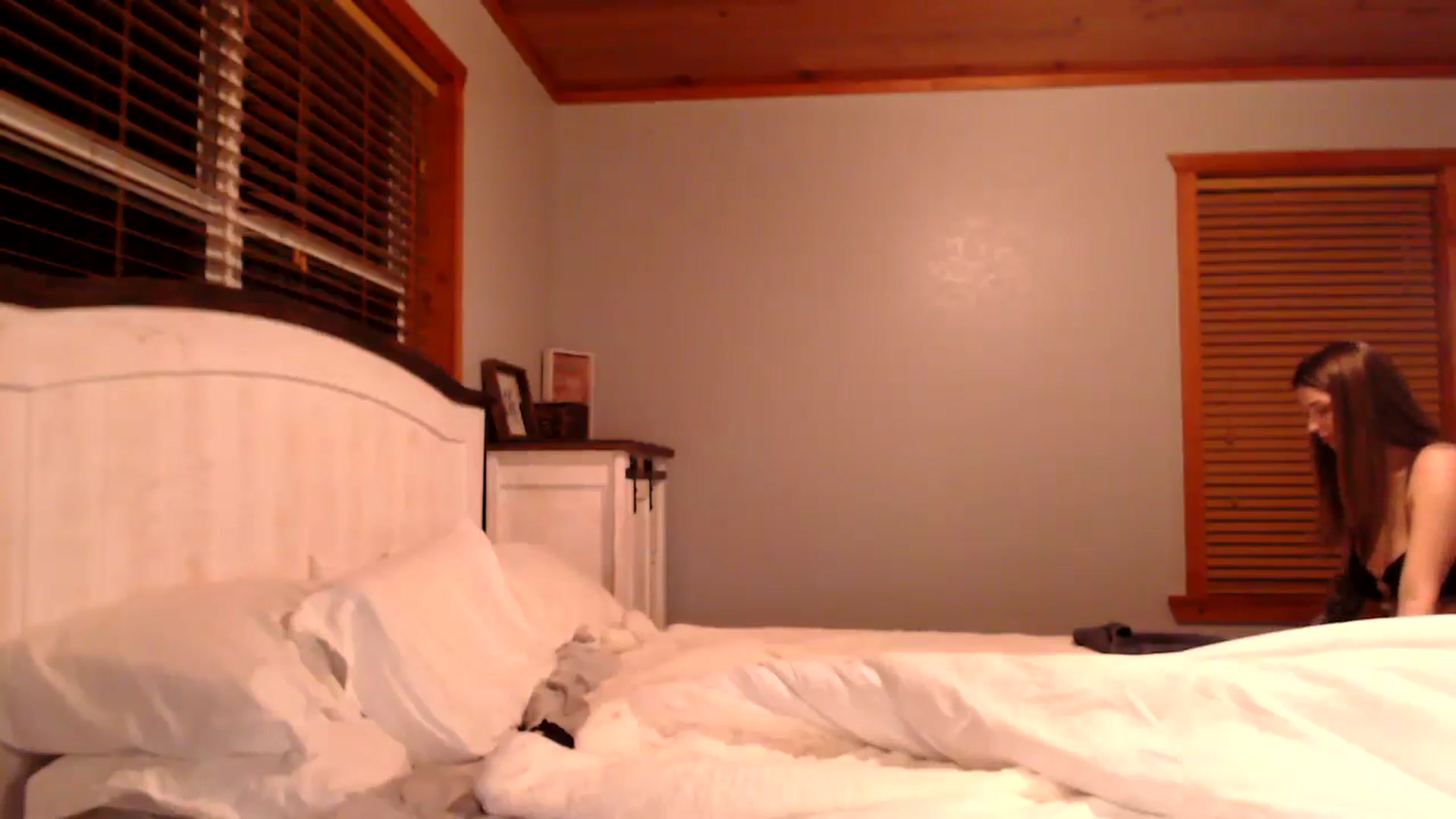 Gallery image thumbnail from AryaBella's myfreecams stream on, 04/16/2024, 07:36 image 17 of 20