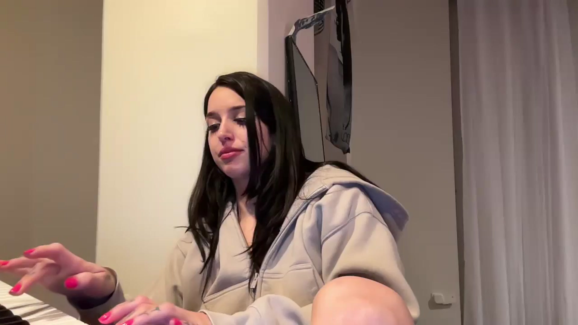 Gallery image thumbnail from AryaBella's myfreecams stream on, 06/01/2025, 04:36 image 1 of 20