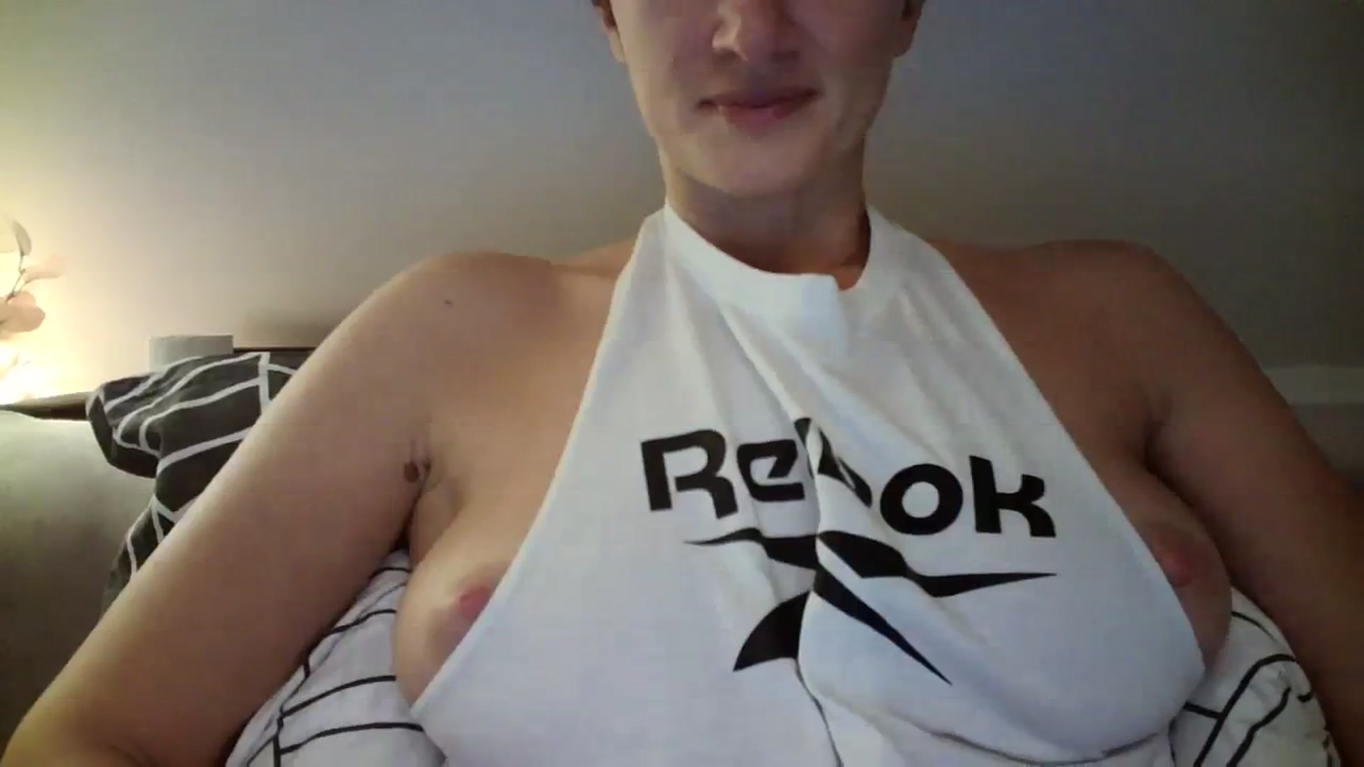 Gallery image thumbnail from AryaS's myfreecams stream on, 10/21/2023, 17:14 image 7 of 20