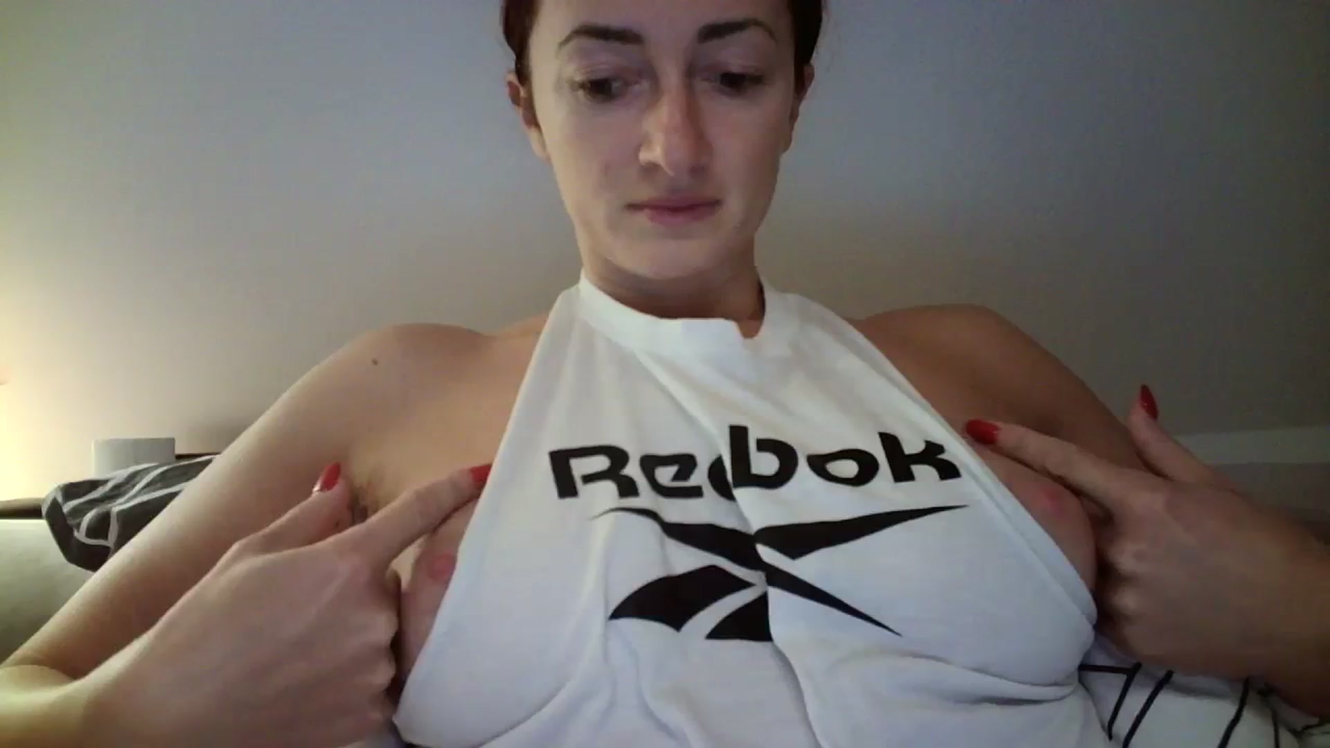 Gallery image thumbnail from AryaS's myfreecams stream on, 10/21/2023, 17:14 image 2 of 20
