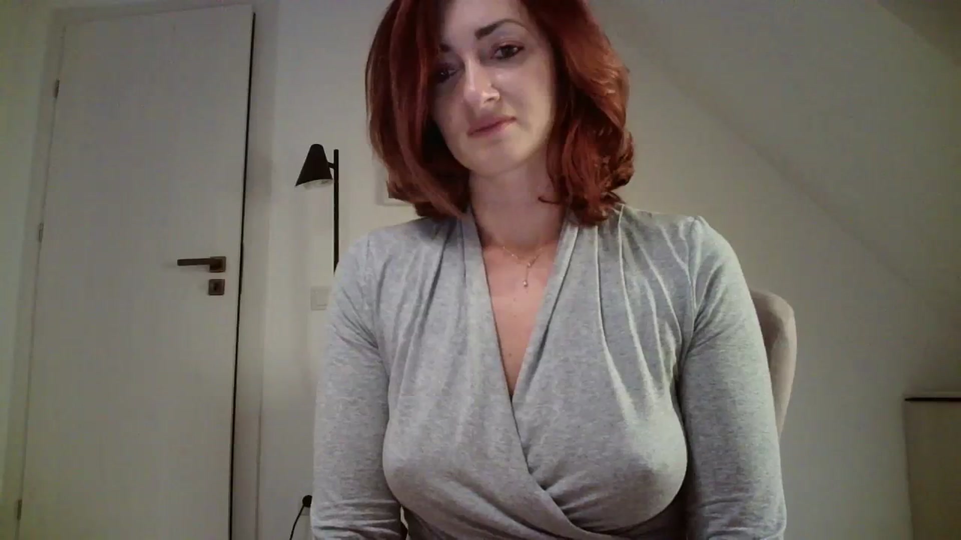 Gallery image thumbnail from AryaS's myfreecams stream on, 10/22/2023, 18:01 image 17 of 20