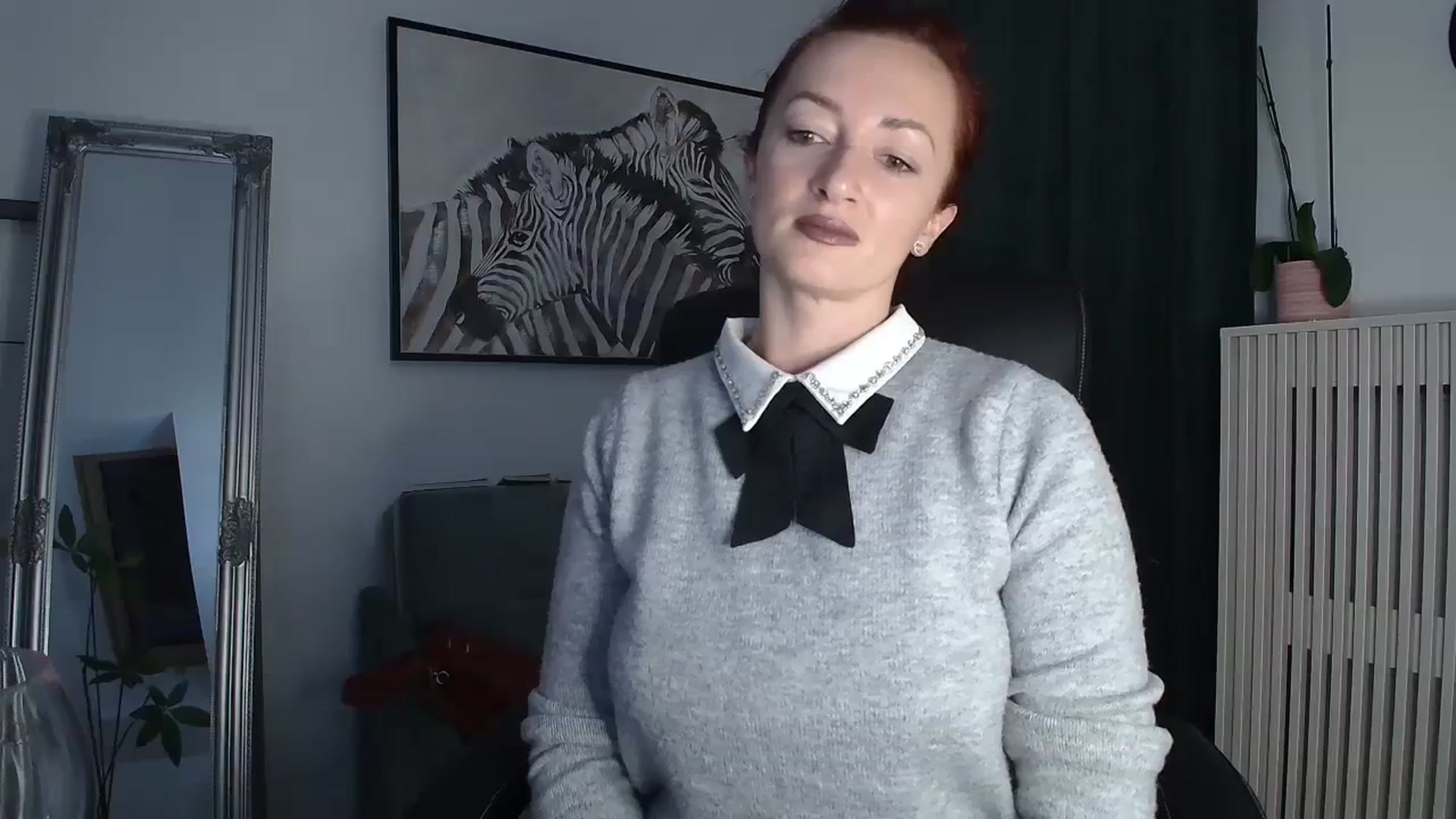 Gallery image thumbnail from AryaS's myfreecams stream on, 12/07/2023, 19:25 image 18 of 20