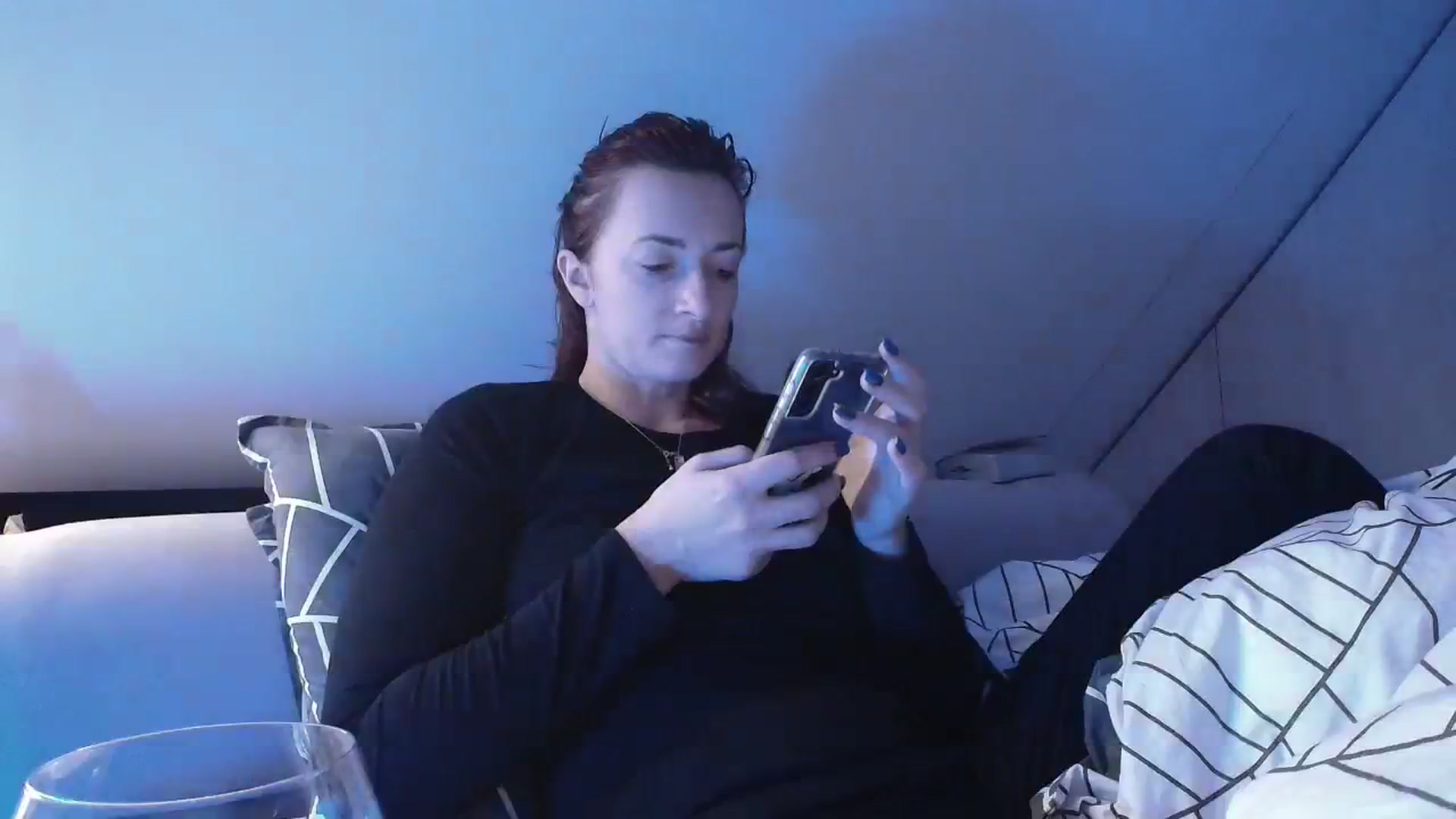 Gallery image thumbnail from AryaS's myfreecams stream on, 12/24/2023, 21:00 image 16 of 20