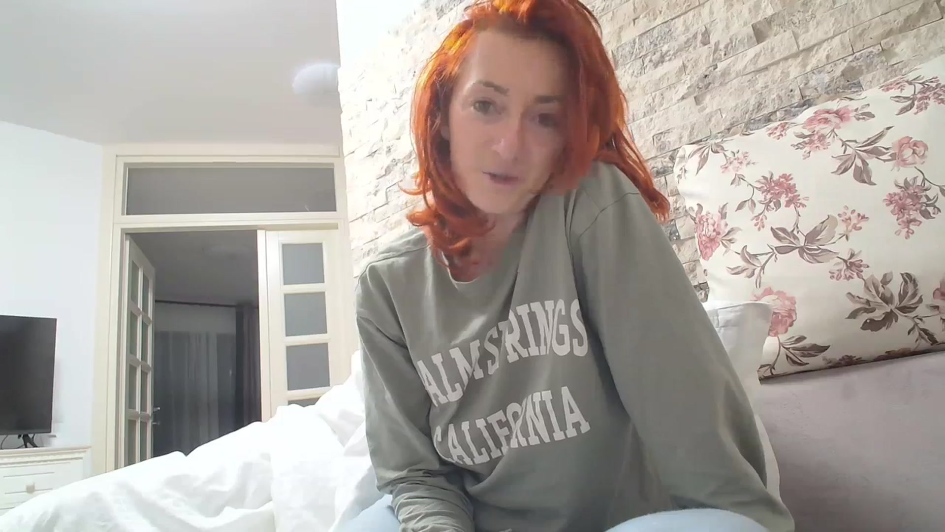 Gallery image thumbnail from AryaS's myfreecams stream on, 02/09/2024, 21:41 image 18 of 20