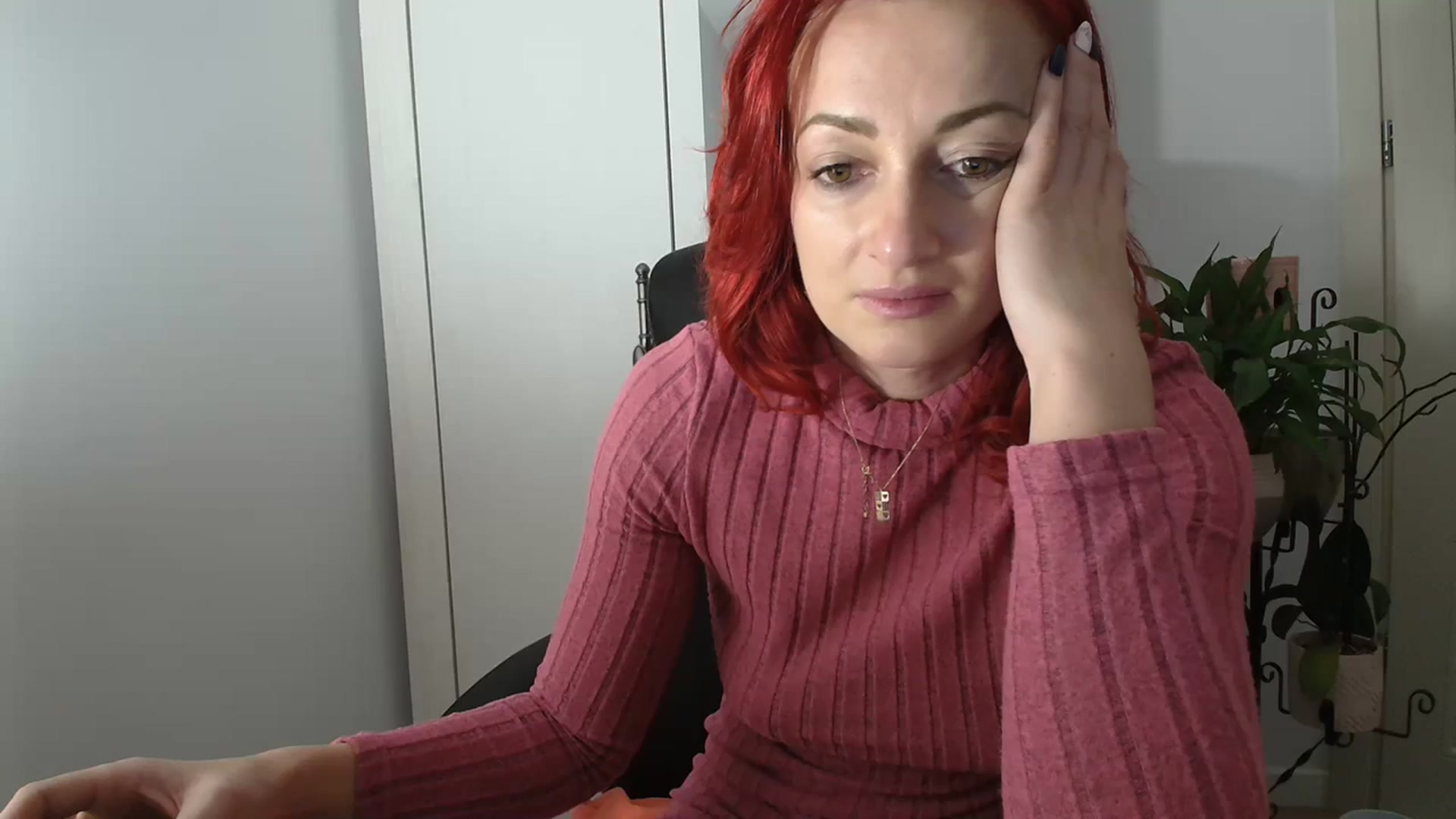 Gallery image thumbnail from AryaS's myfreecams stream on, 03/11/2024, 20:36 image 15 of 20