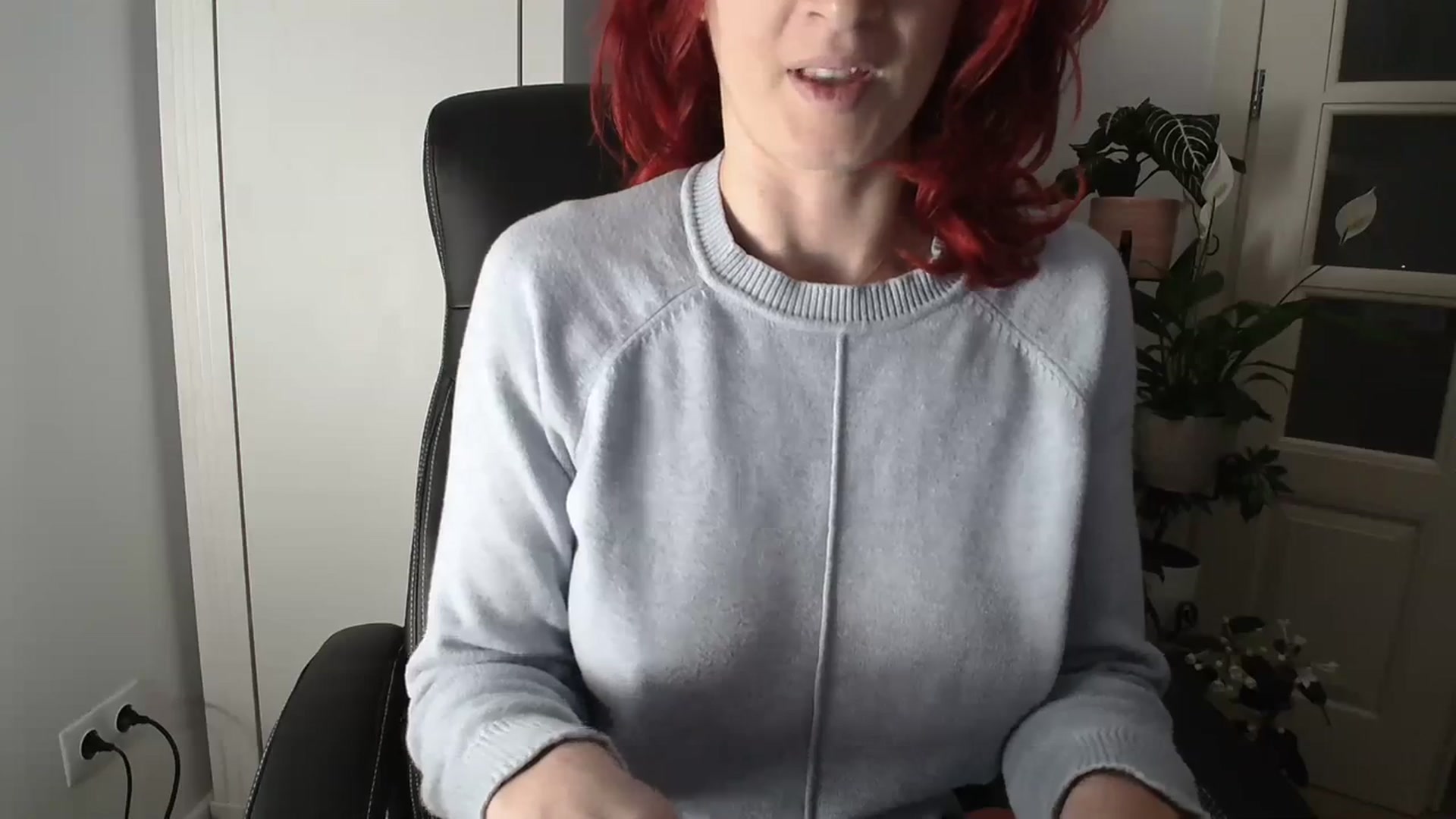 Gallery image thumbnail from AryaS's myfreecams stream on, 03/25/2024, 20:32 image 9 of 20