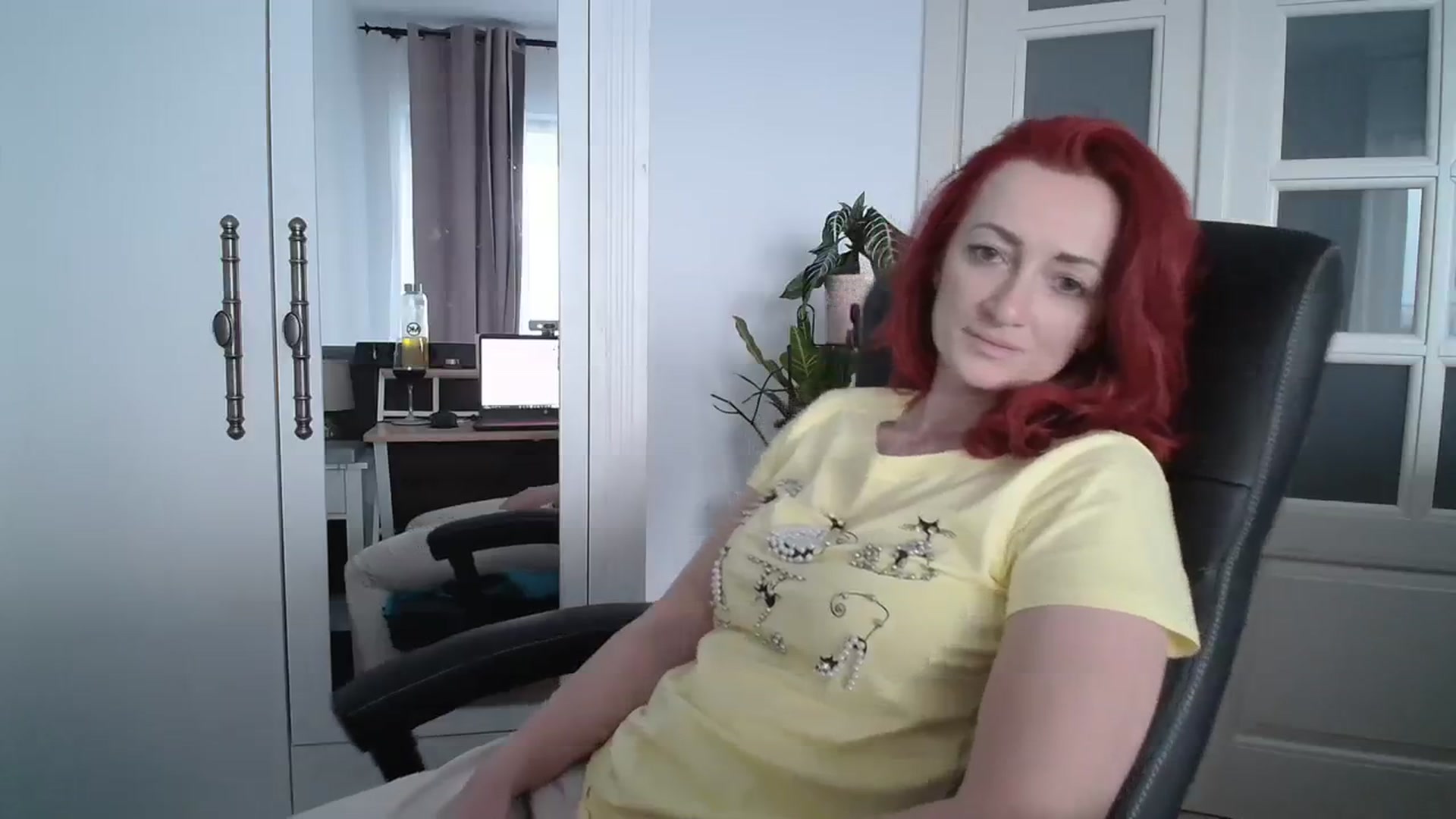 Gallery image thumbnail from AryaS's myfreecams stream on, 03/31/2024, 16:52 image 20 of 20