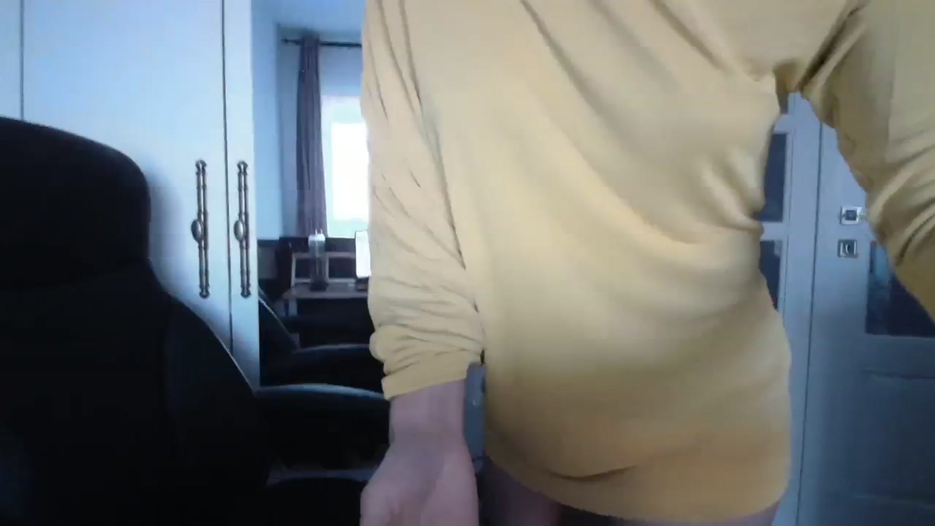 Gallery image thumbnail from AryaS's myfreecams stream on, 04/07/2024, 17:34 image 12 of 20