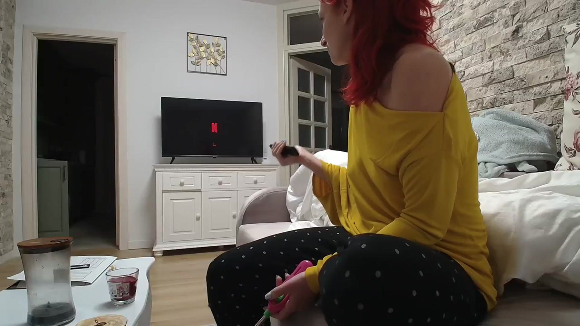 Gallery image thumbnail from AryaS's myfreecams stream on, 04/07/2024, 19:18 image 4 of 20