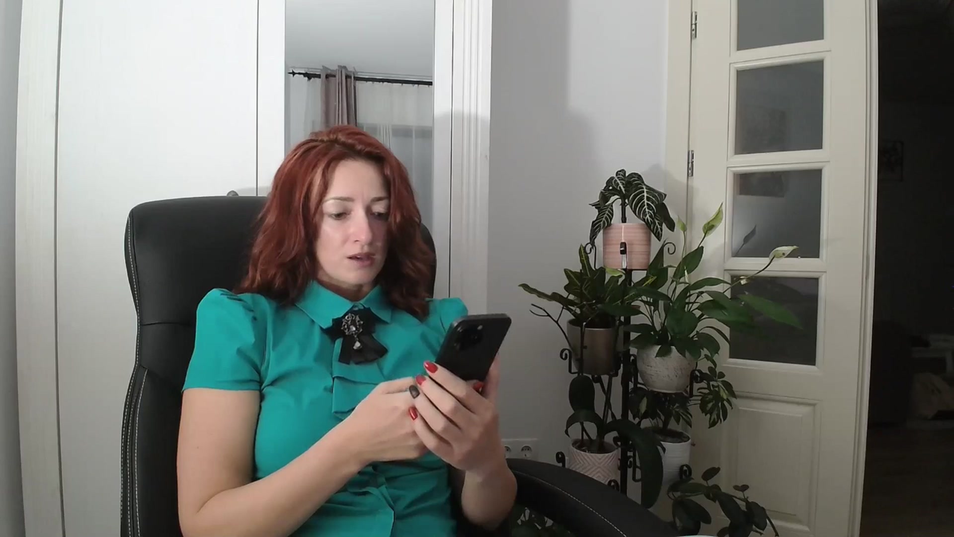 Gallery image thumbnail from AryaS's myfreecams stream on, 04/26/2024, 19:52 image 9 of 20