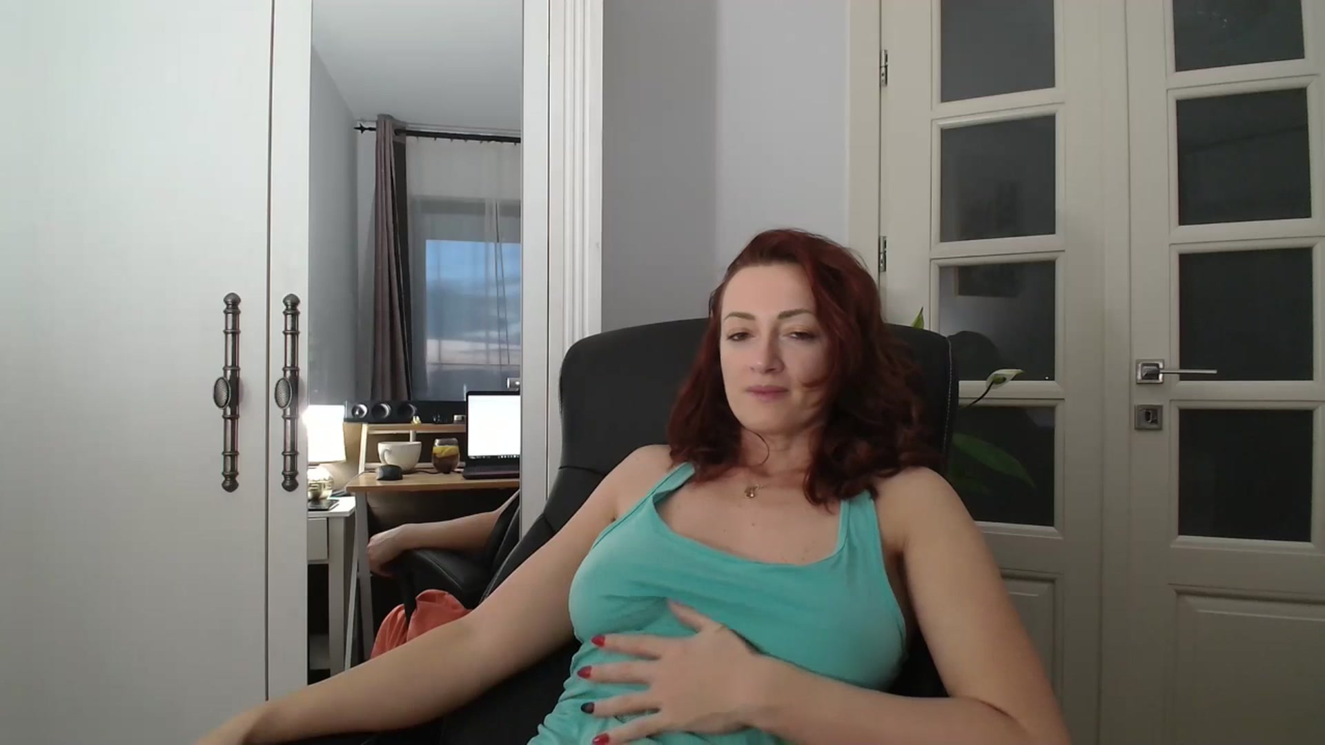 Gallery image thumbnail from AryaS's myfreecams stream on, 04/28/2024, 18:09 image 17 of 20