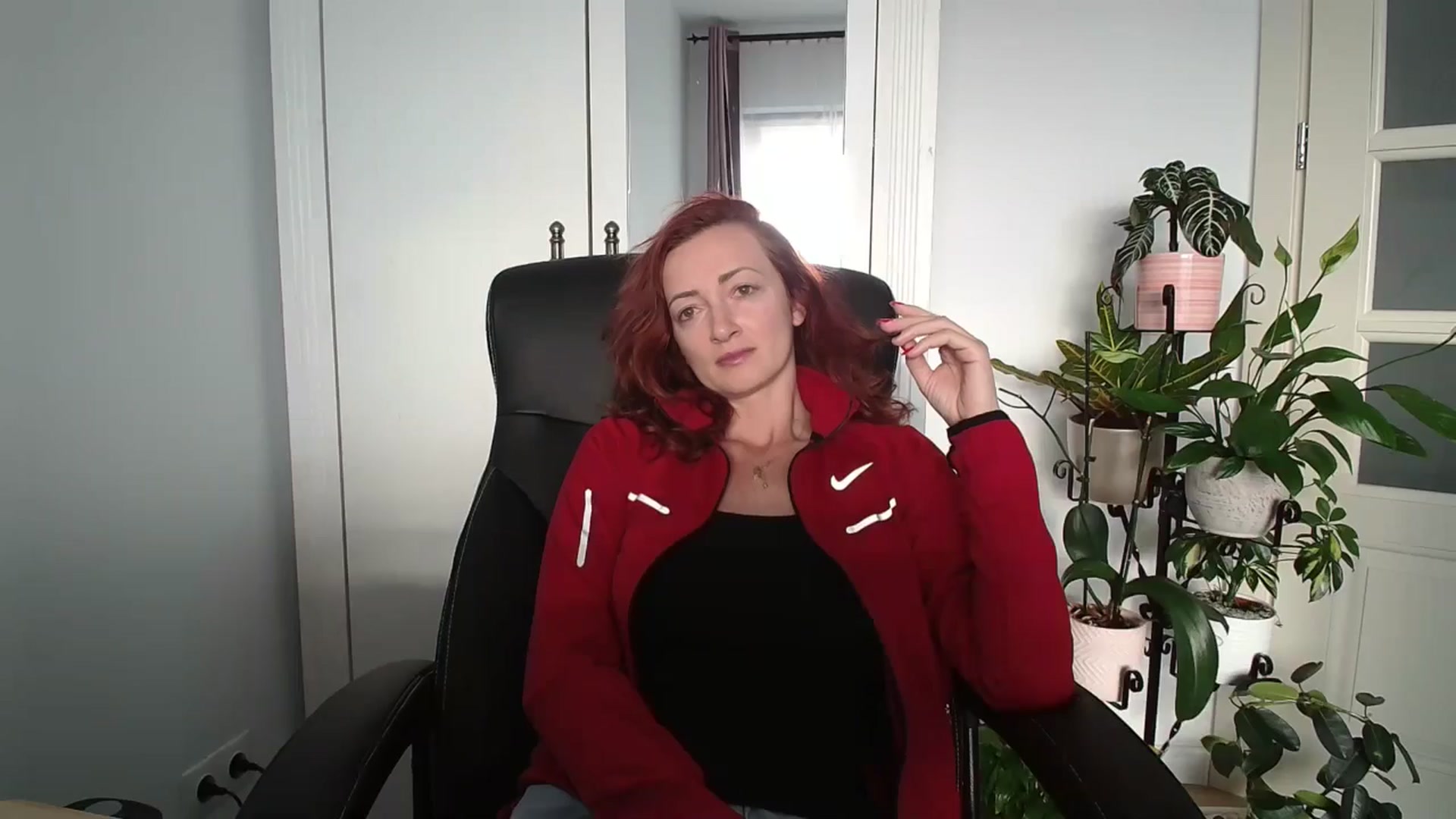 Gallery image thumbnail from AryaS's myfreecams stream on, 05/05/2024, 17:18 image 10 of 20
