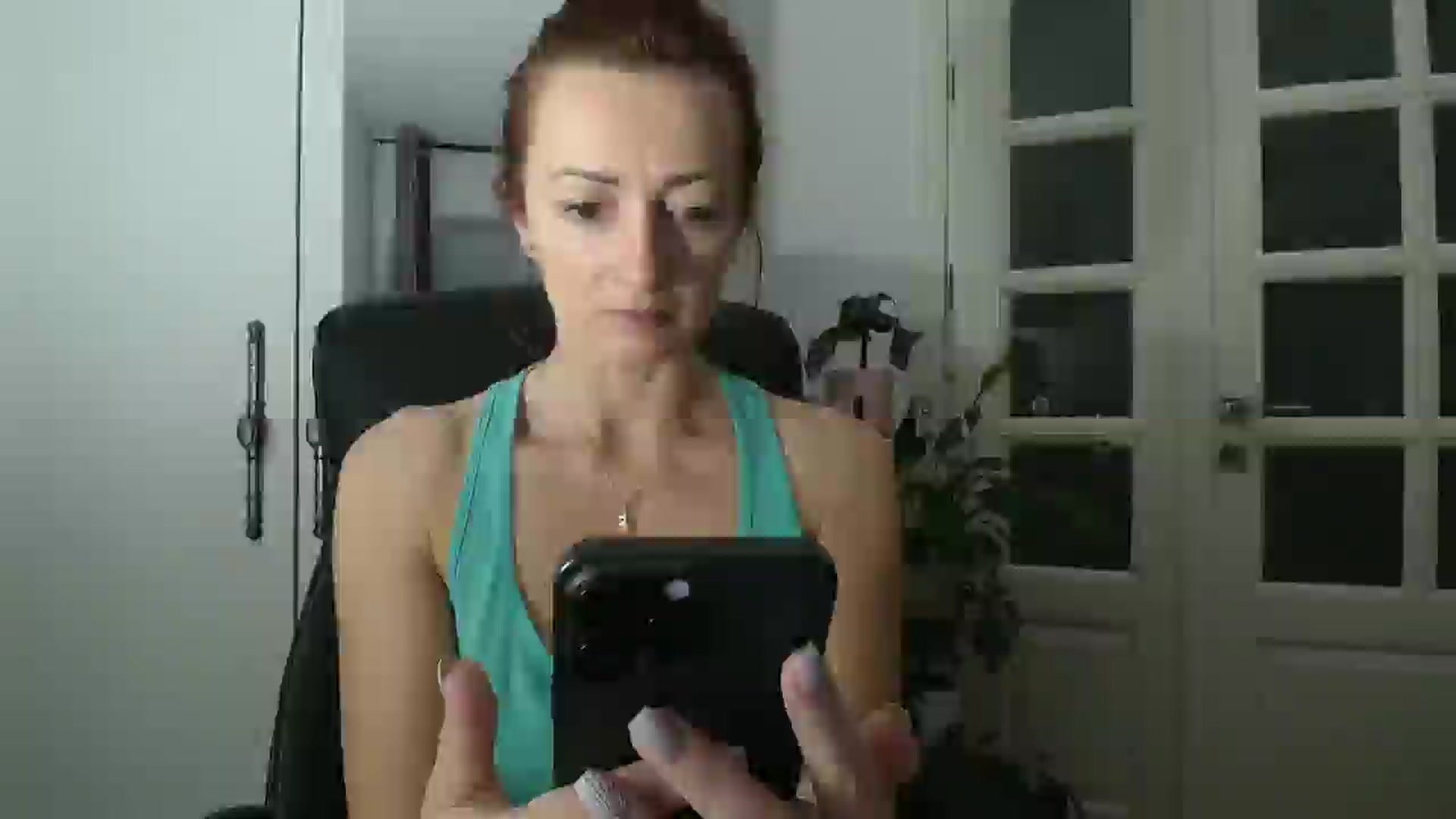 Gallery image thumbnail from AryaS's myfreecams stream on, 05/09/2024, 19:28 image 6 of 20