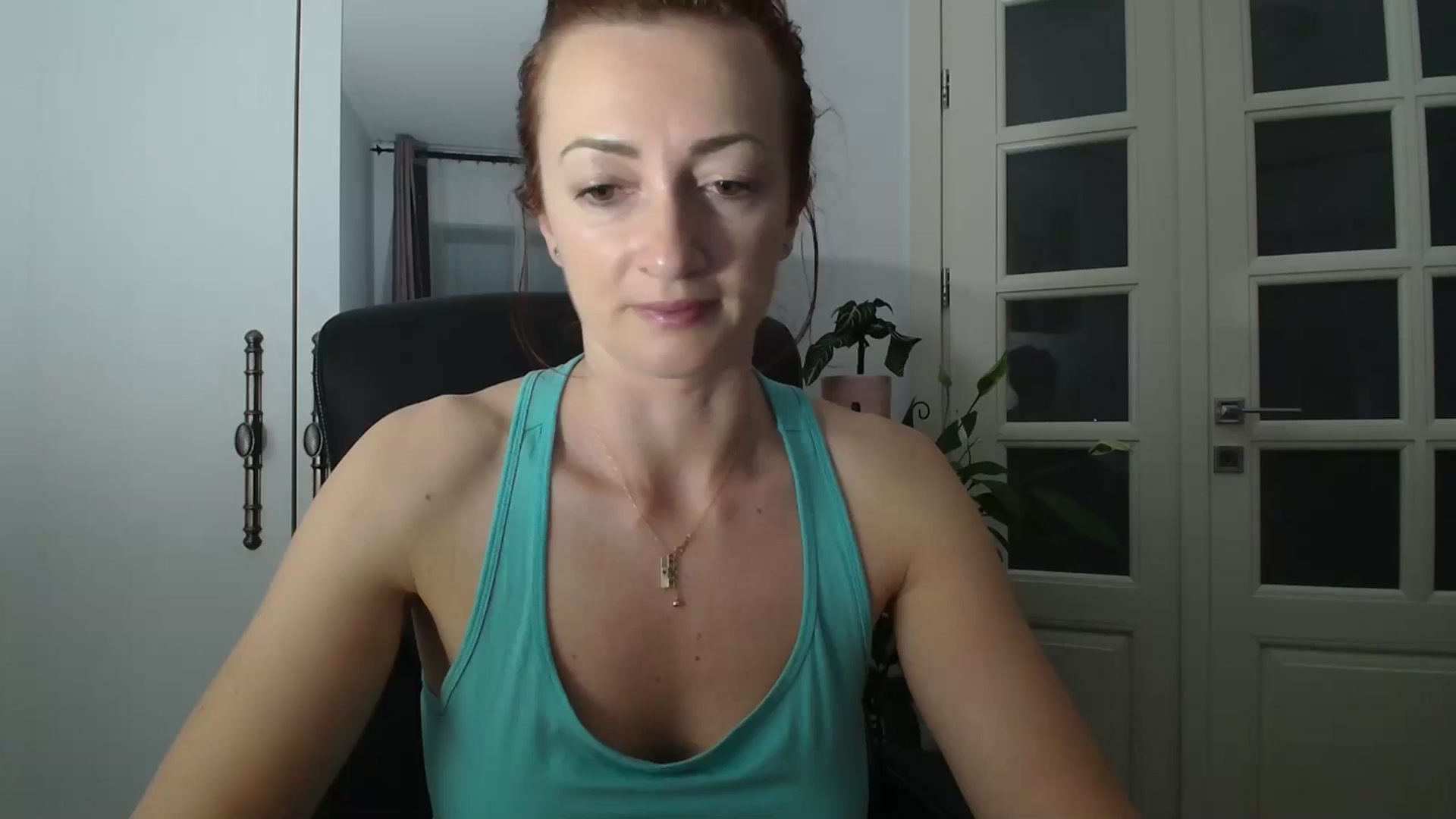 Gallery image thumbnail from AryaS's myfreecams stream on, 05/09/2024, 19:28 image 12 of 20
