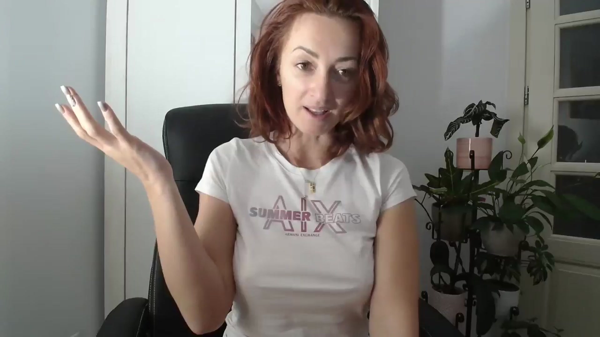 Gallery image thumbnail from AryaS's myfreecams stream on, 05/13/2024, 19:33 image 19 of 20
