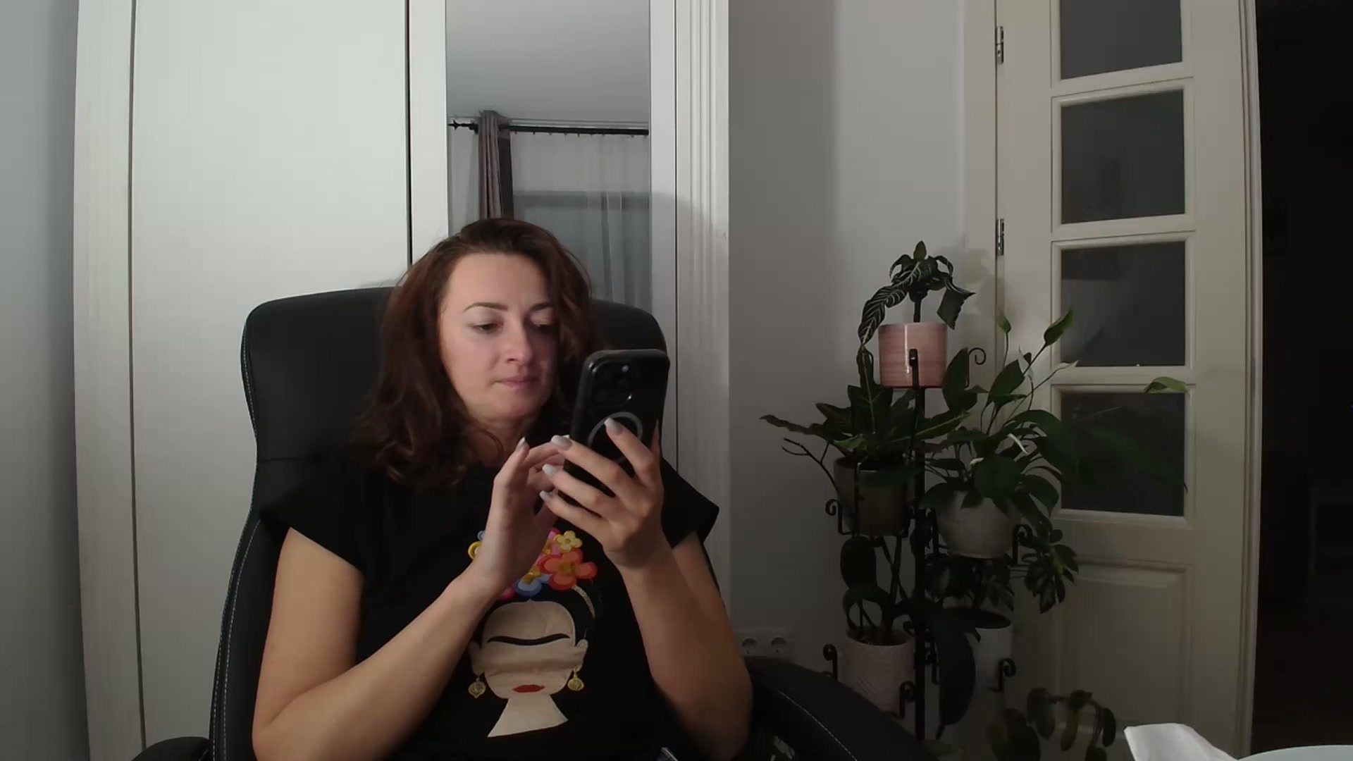 Gallery image thumbnail from AryaS's myfreecams stream on, 05/24/2024, 20:13 image 9 of 20