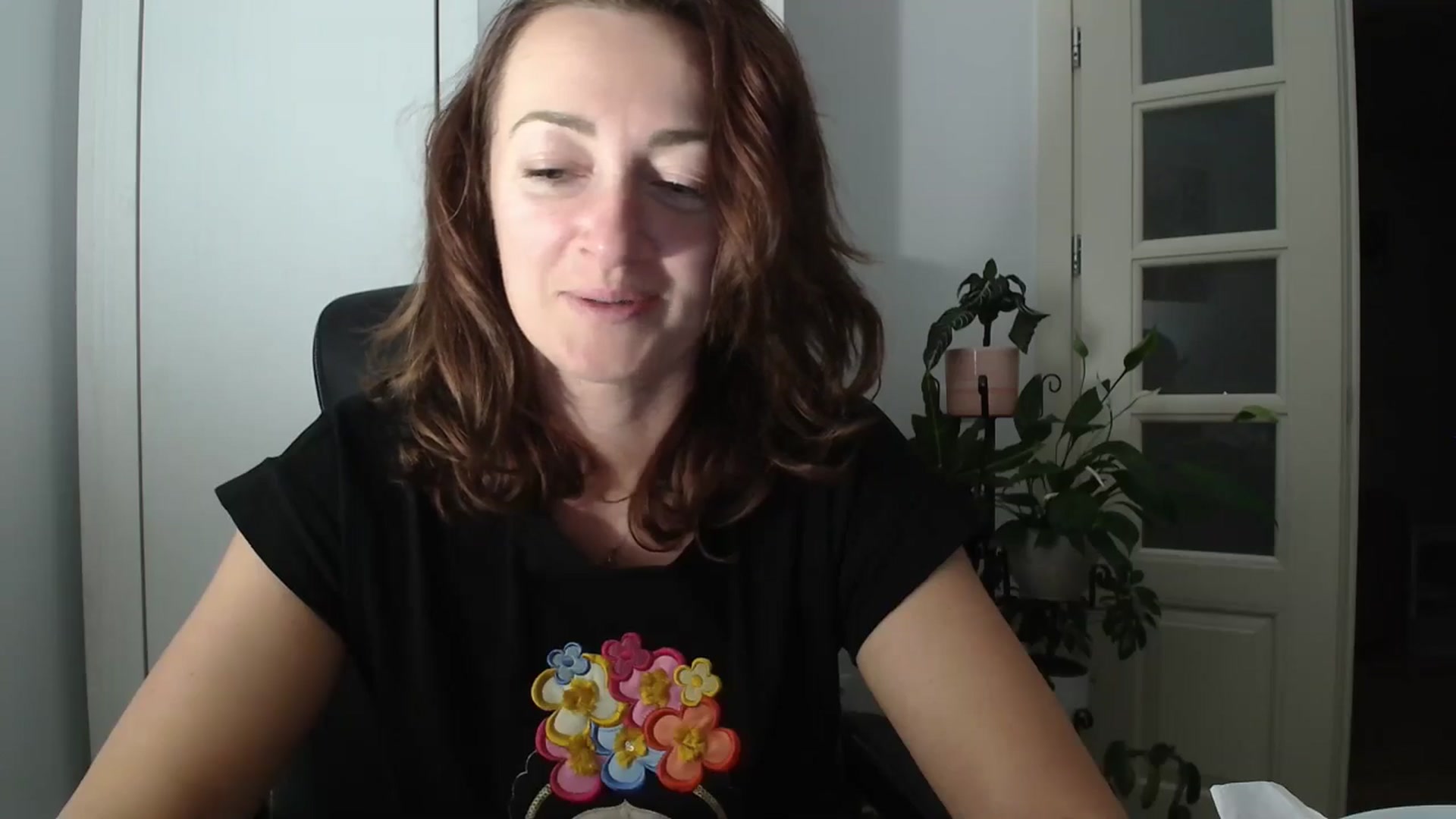Gallery image thumbnail from AryaS's myfreecams stream on, 05/24/2024, 20:13 image 15 of 20