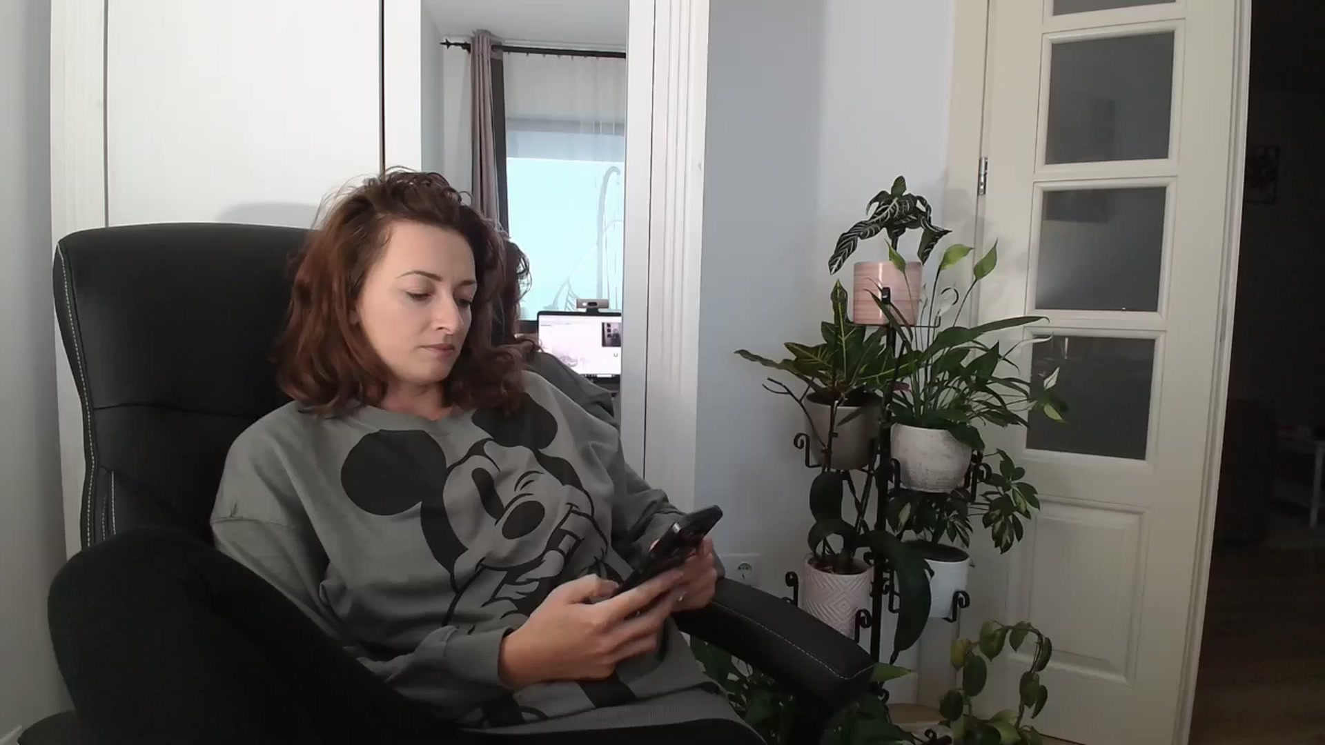 Gallery image thumbnail from AryaS's myfreecams stream on, 05/30/2024, 17:51 image 2 of 20