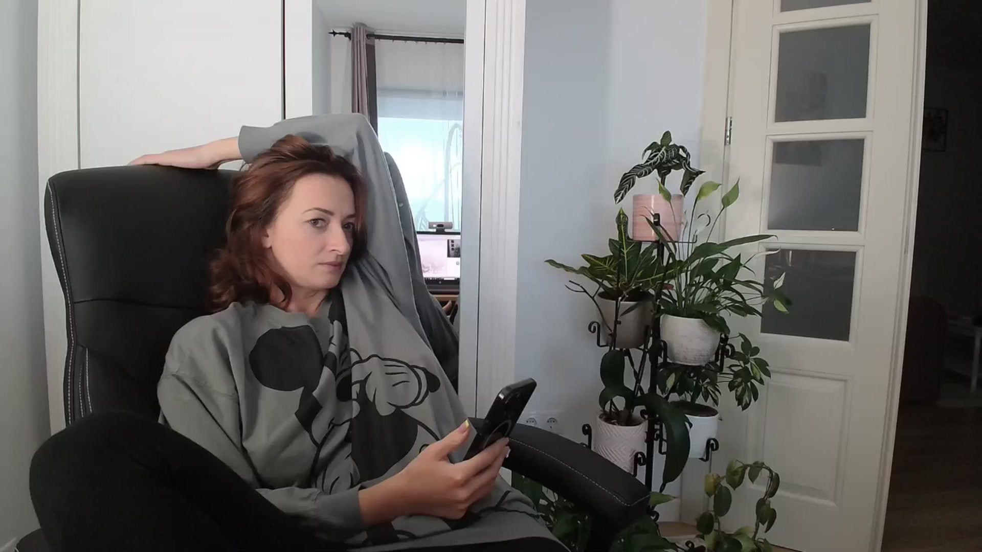 Gallery image thumbnail from AryaS's myfreecams stream on, 05/30/2024, 17:51 image 5 of 20
