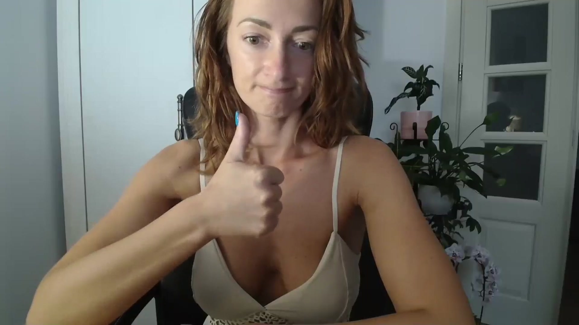 Gallery image thumbnail from AryaS's myfreecams stream on, 07/21/2024, 18:42 image 17 of 20