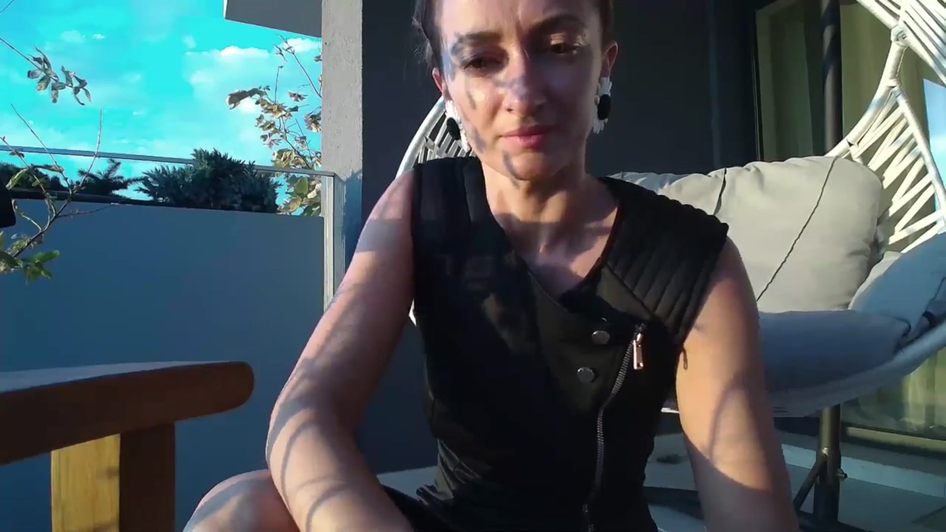 Gallery image thumbnail from AryaS's myfreecams stream on, 08/11/2024, 17:38 image 16 of 20