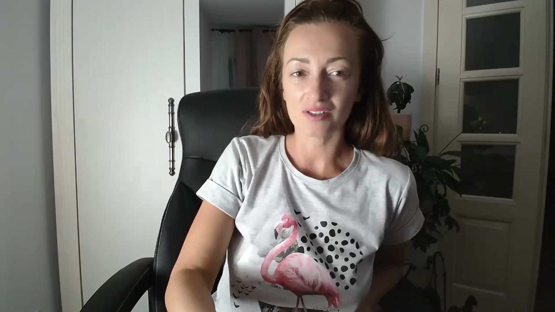 Gallery image thumbnail from AryaS's myfreecams stream on, 09/06/2024, 19:00 image 2 of 20