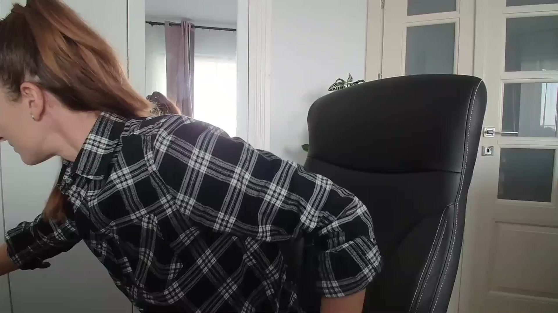 Gallery image thumbnail from AryaS's myfreecams stream on, 10/26/2024, 14:53 image 1 of 20