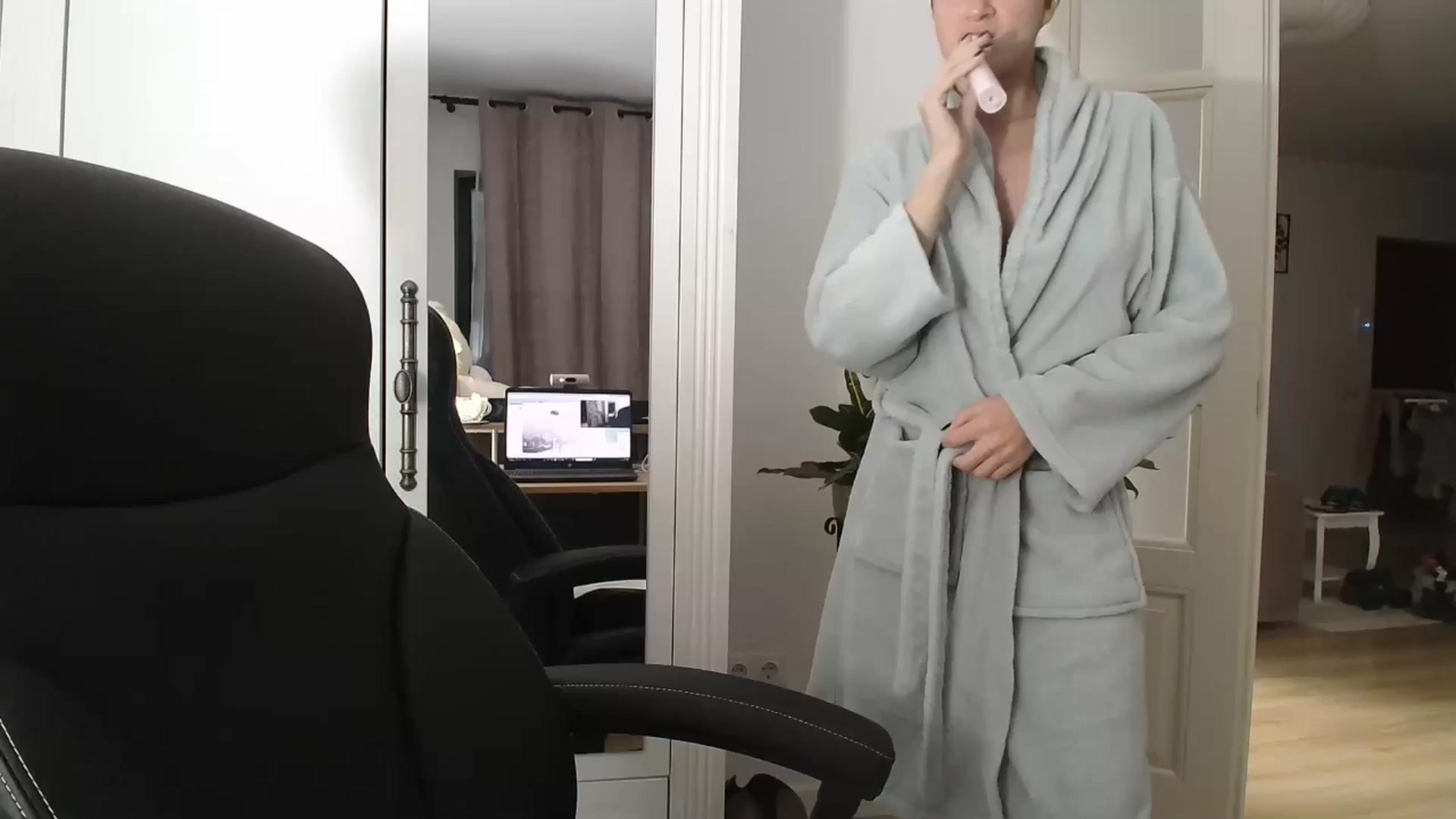 Gallery image thumbnail from AryaS's myfreecams stream on, 11/01/2024, 18:06 image 13 of 20