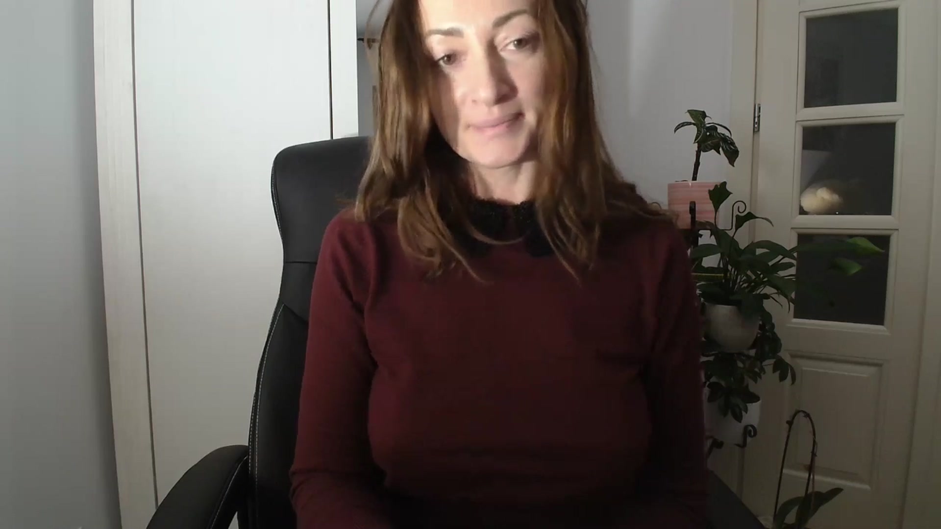 Gallery image thumbnail from AryaS's myfreecams stream on, 12/12/2024, 17:18 image 12 of 20