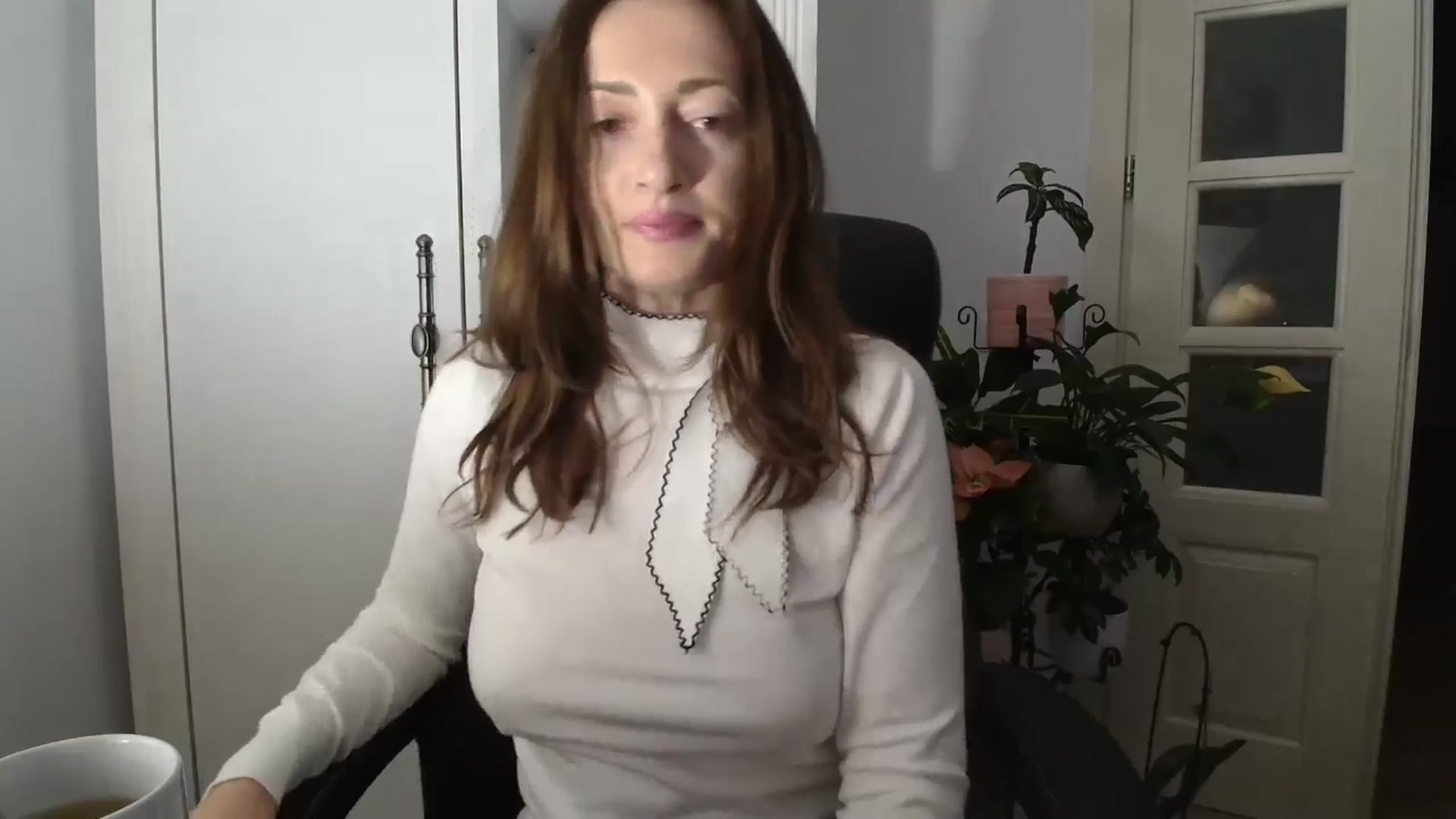 Gallery image thumbnail from AryaS's myfreecams stream on, 12/24/2024, 16:20 image 6 of 20