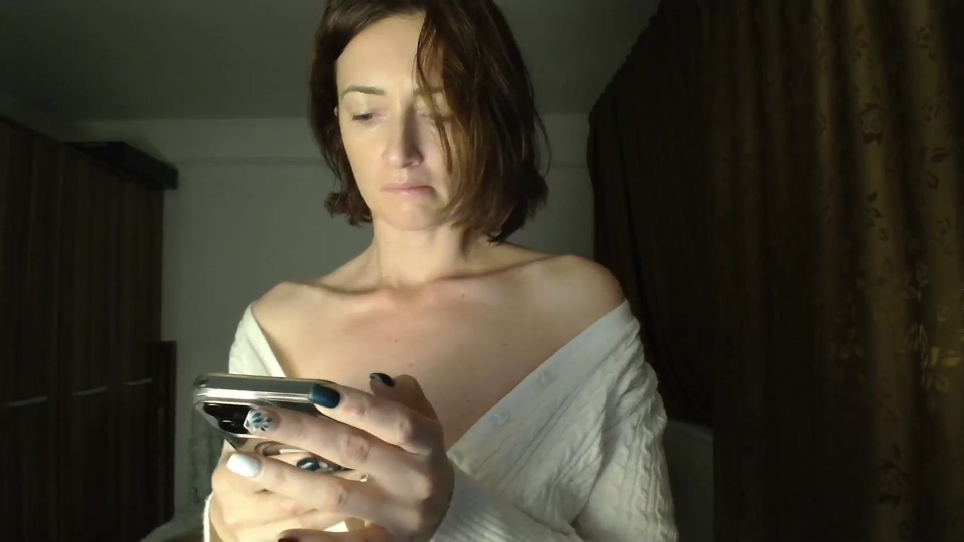 Gallery image thumbnail from AryaS's myfreecams stream on, 11/17/2025, 18:28 image 10 of 20