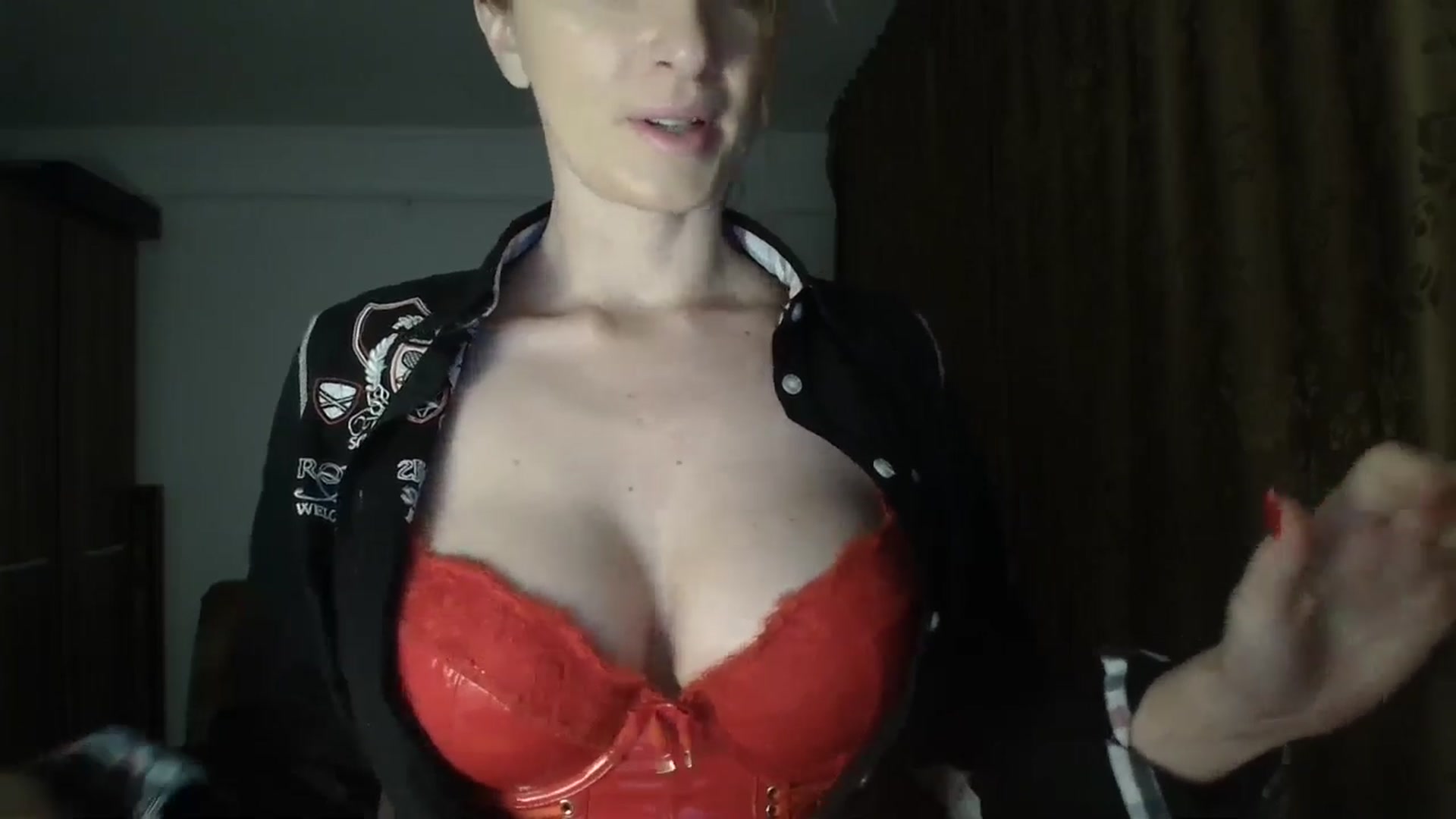 Gallery image thumbnail from AryaS's myfreecams stream on, 12/08/2025, 17:51 image 6 of 20