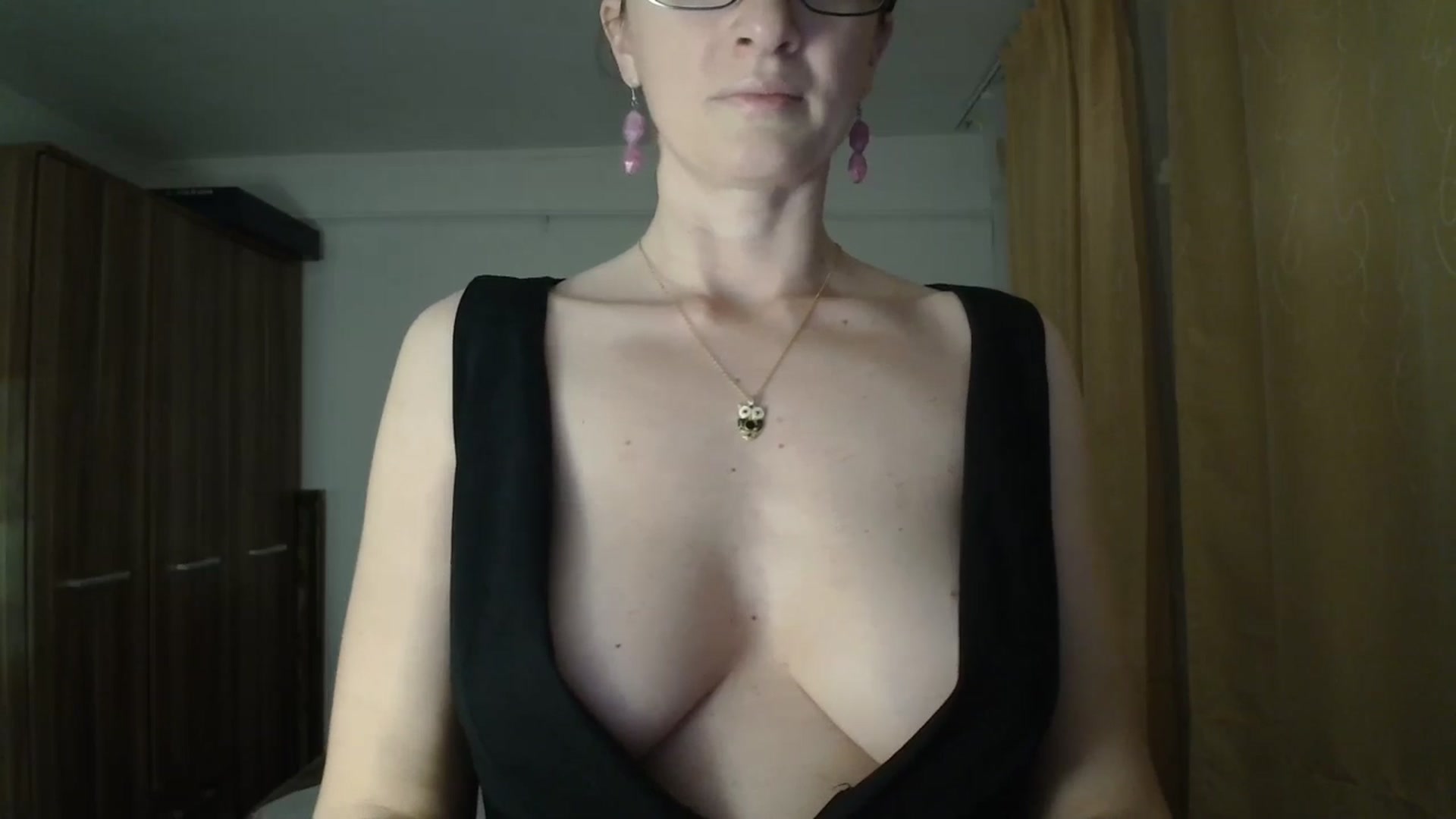 Gallery image thumbnail from AryaS's myfreecams stream on, 02/01/2026, 19:34 image 7 of 20