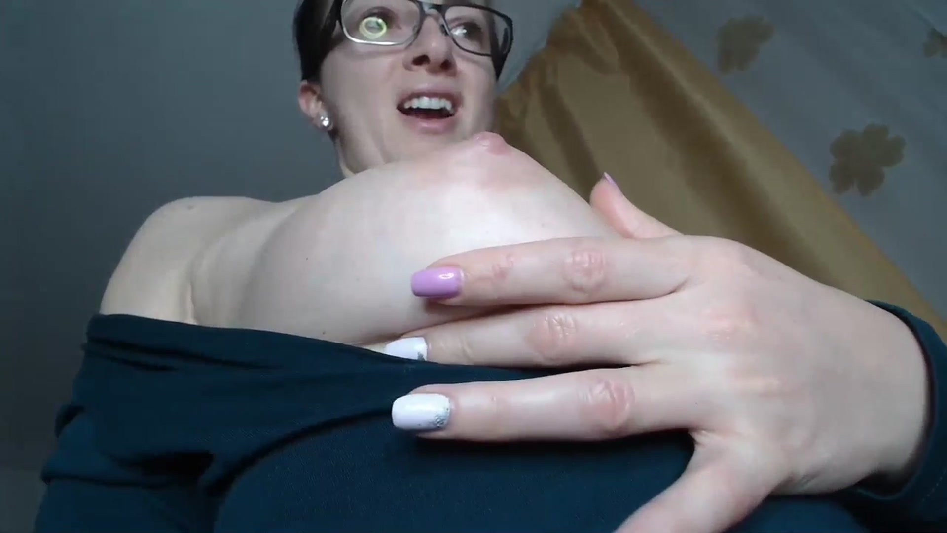 Gallery image thumbnail from AryaS's myfreecams stream on, 02/16/2026, 21:23 image 12 of 20