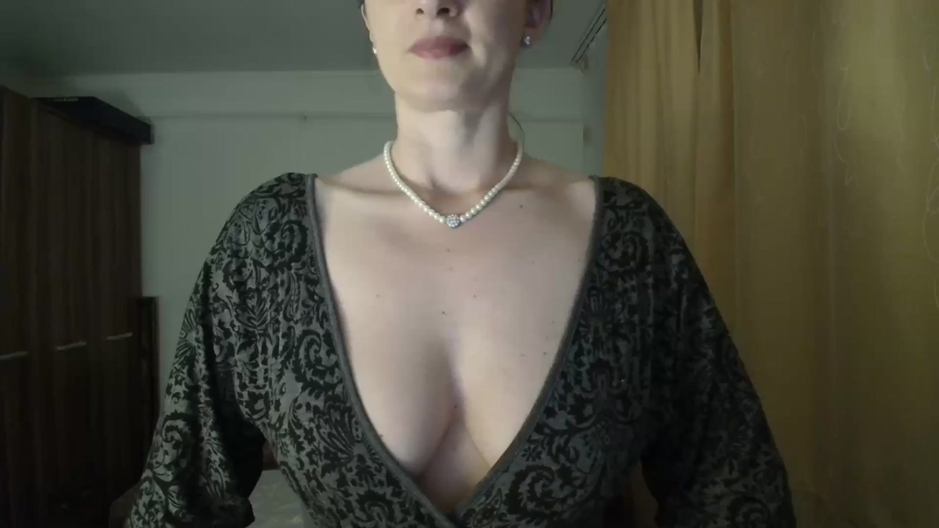 Gallery image thumbnail from AryaS's myfreecams stream on, 04/25/2026, 18:22 image 15 of 20