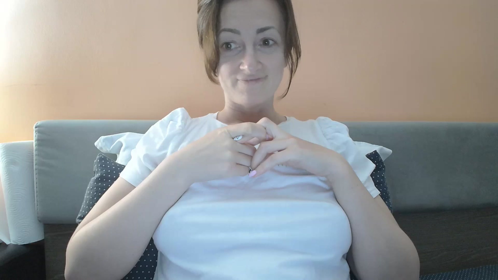Gallery image thumbnail from AryaS's myfreecams stream on, 05/04/2026, 18:55 image 13 of 20